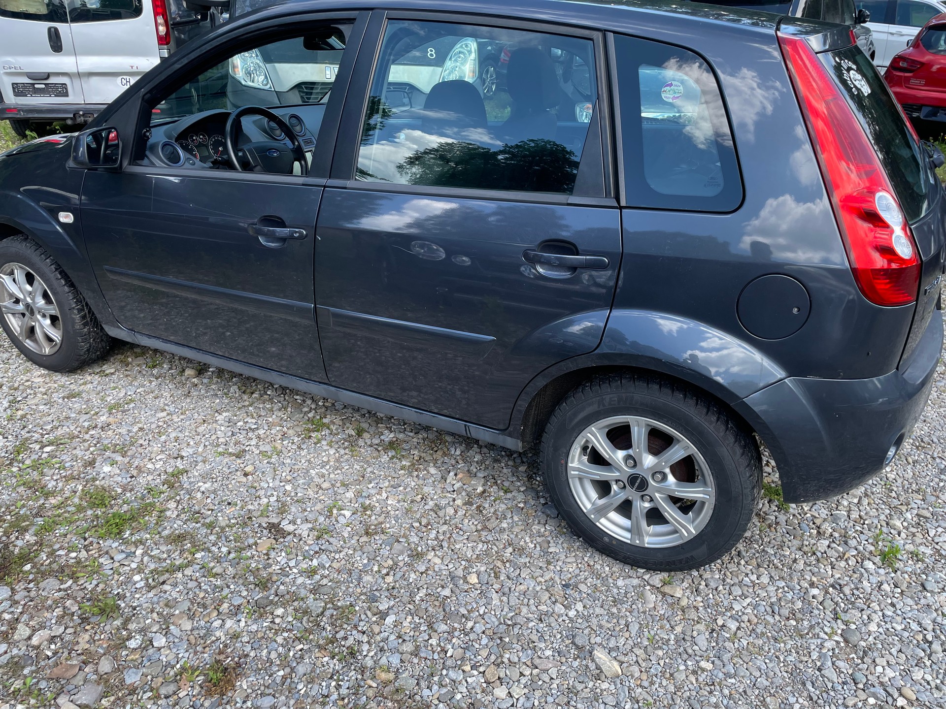 FORD Fiesta 1.6 16V Trend-image-5