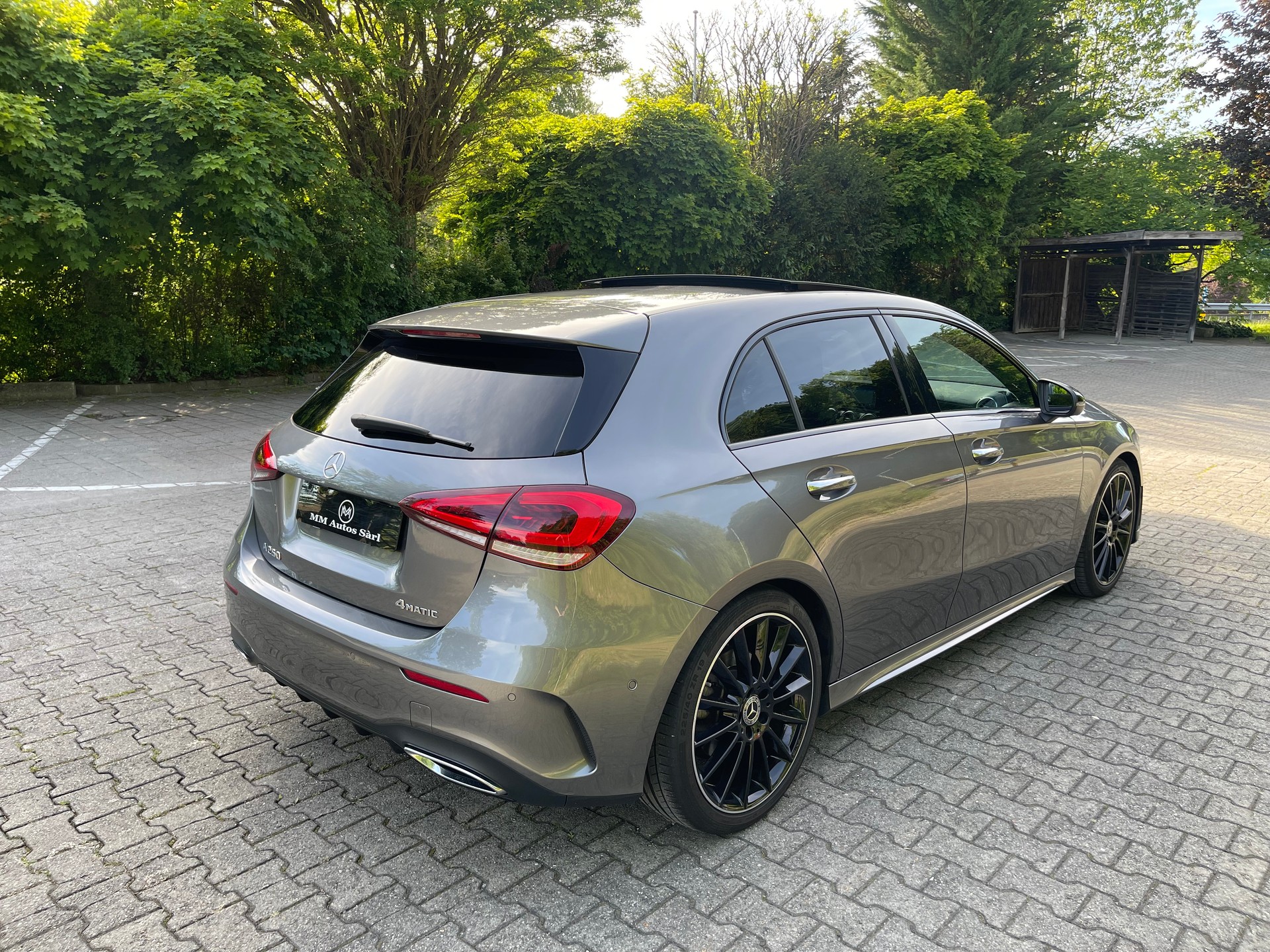 MERCEDES-BENZ A 250 4Matic AMG Line 4Matic 7G-DCT-image-3
