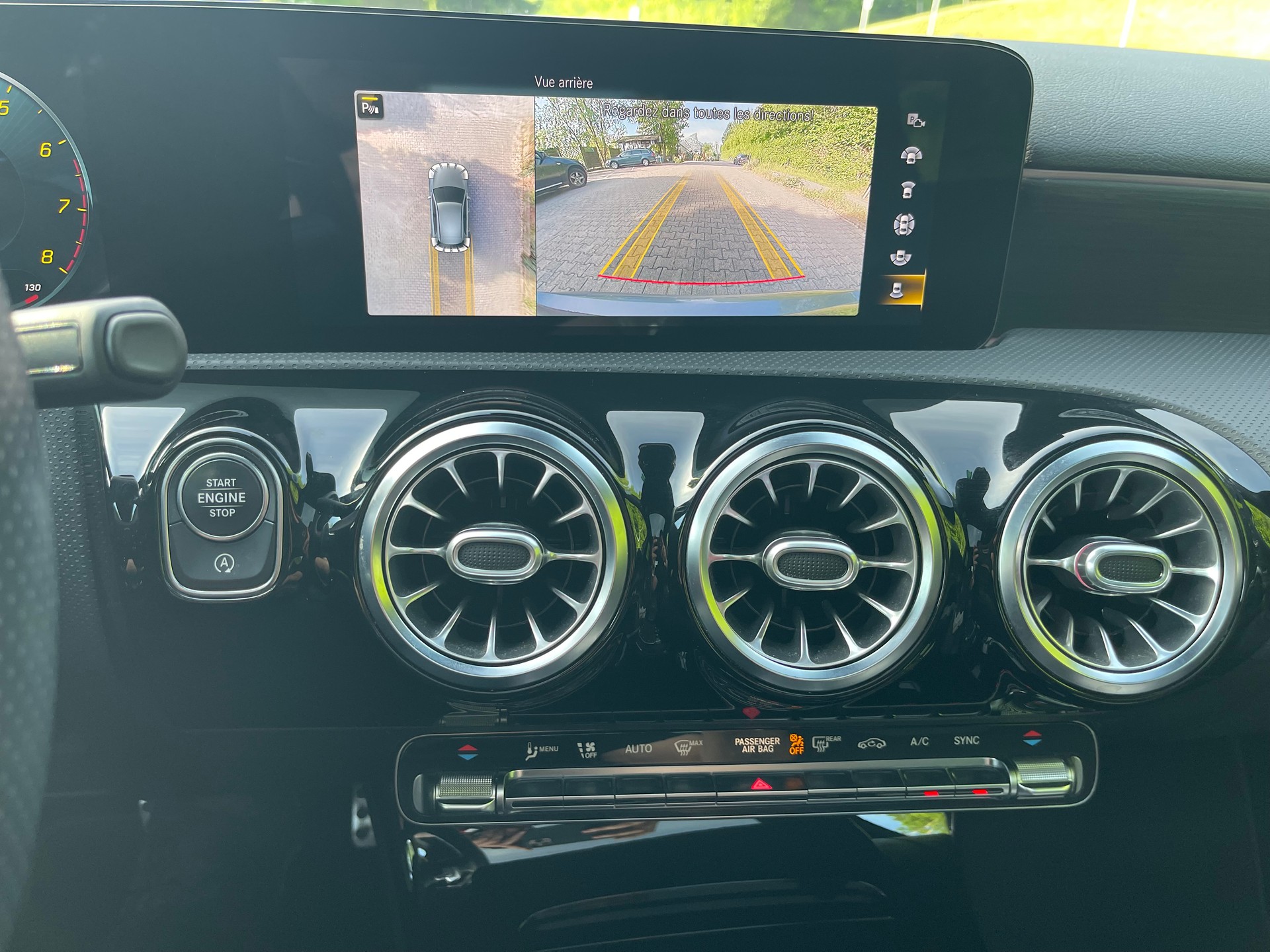 MERCEDES-BENZ A 250 4Matic AMG Line 4Matic 7G-DCT-image-10