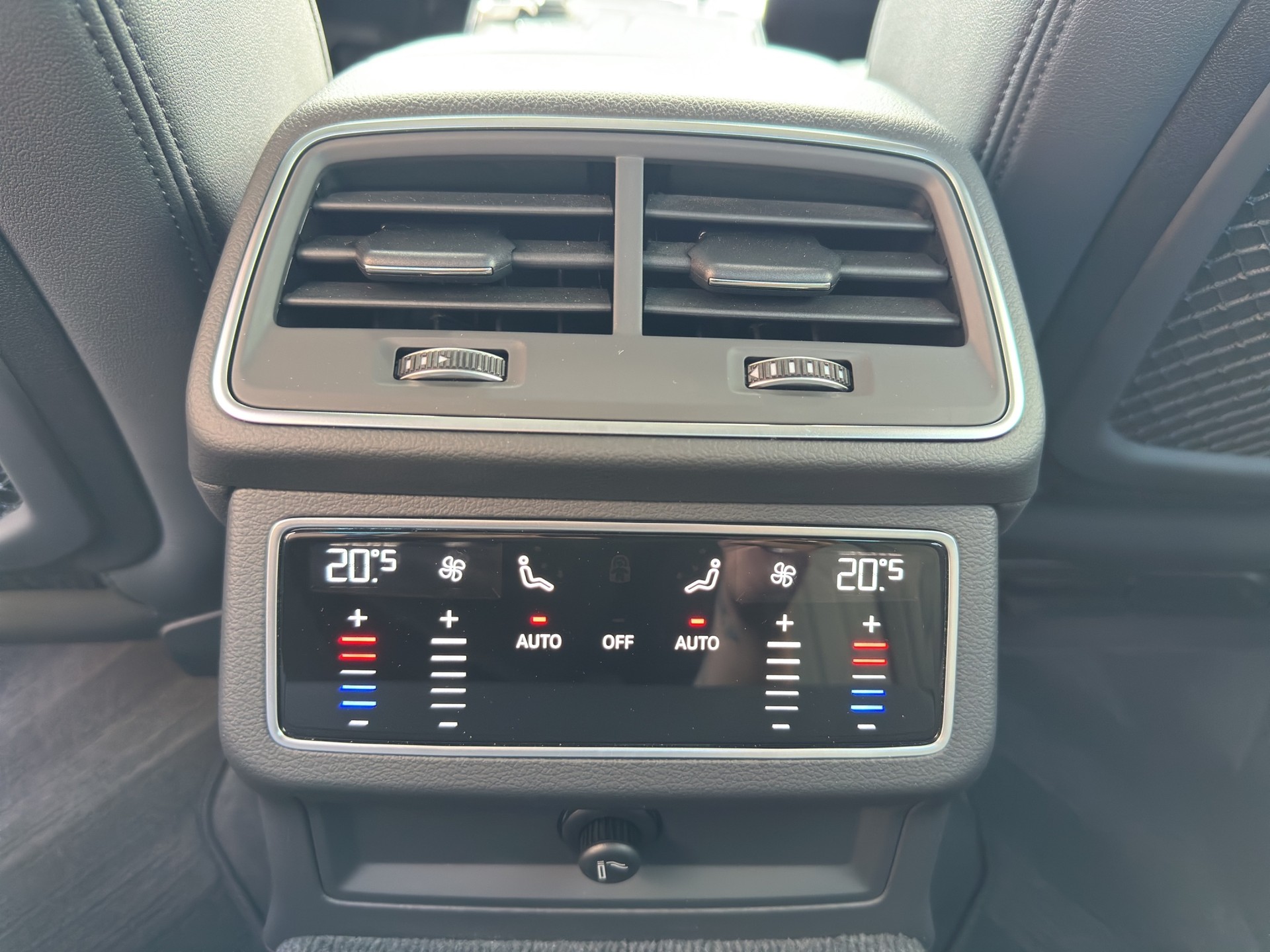 AUDI A6 Limousine 40 TDI quattro Design Attraction S-tronic-image-15