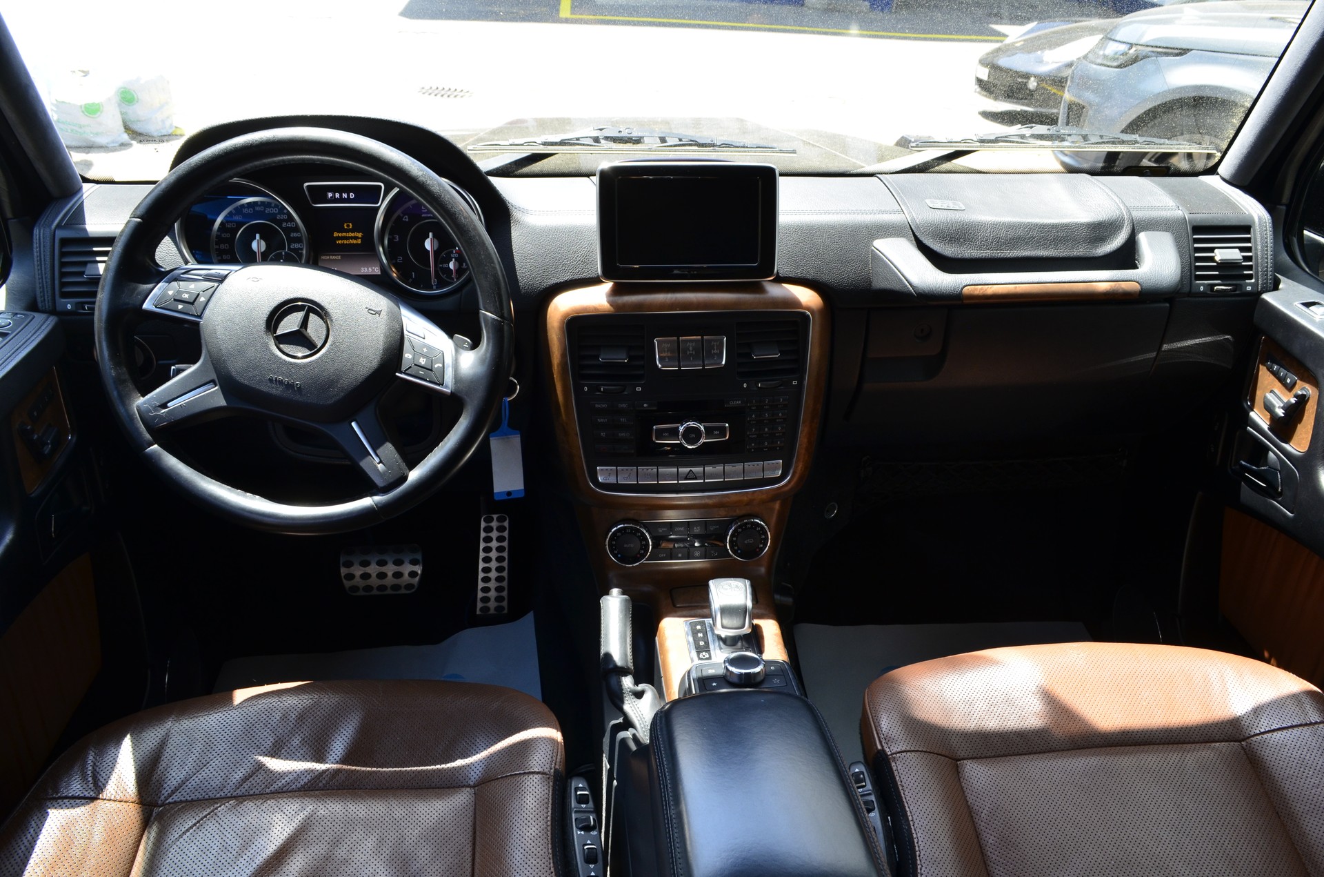 MERCEDES-BENZ G 63 AMG-image-6