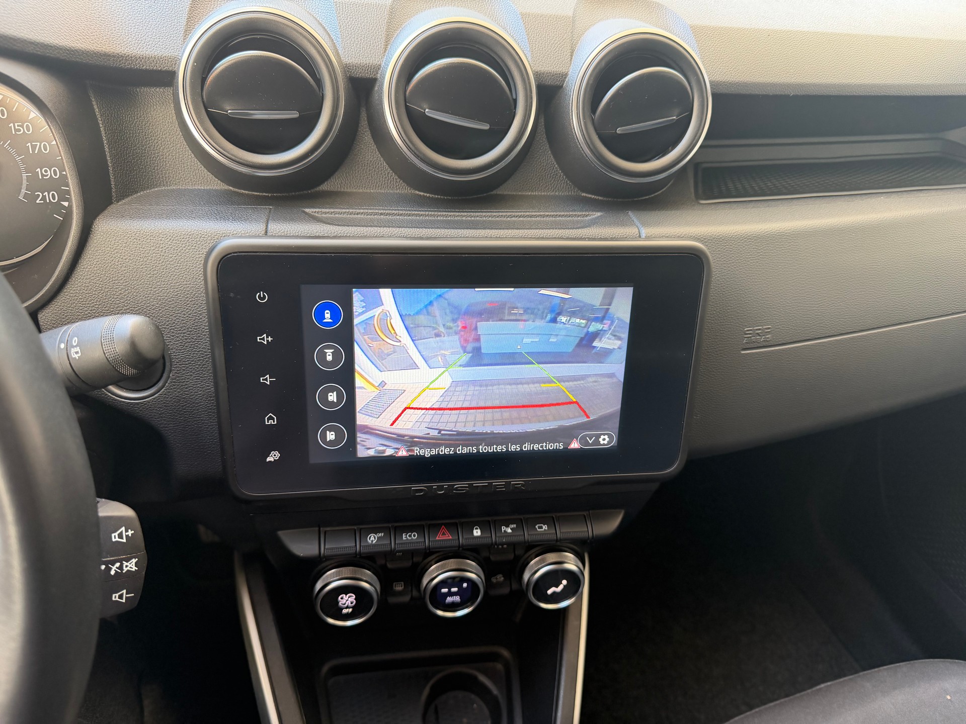 DACIA Duster TCe 150 Prestige EDC 4x2-image-11