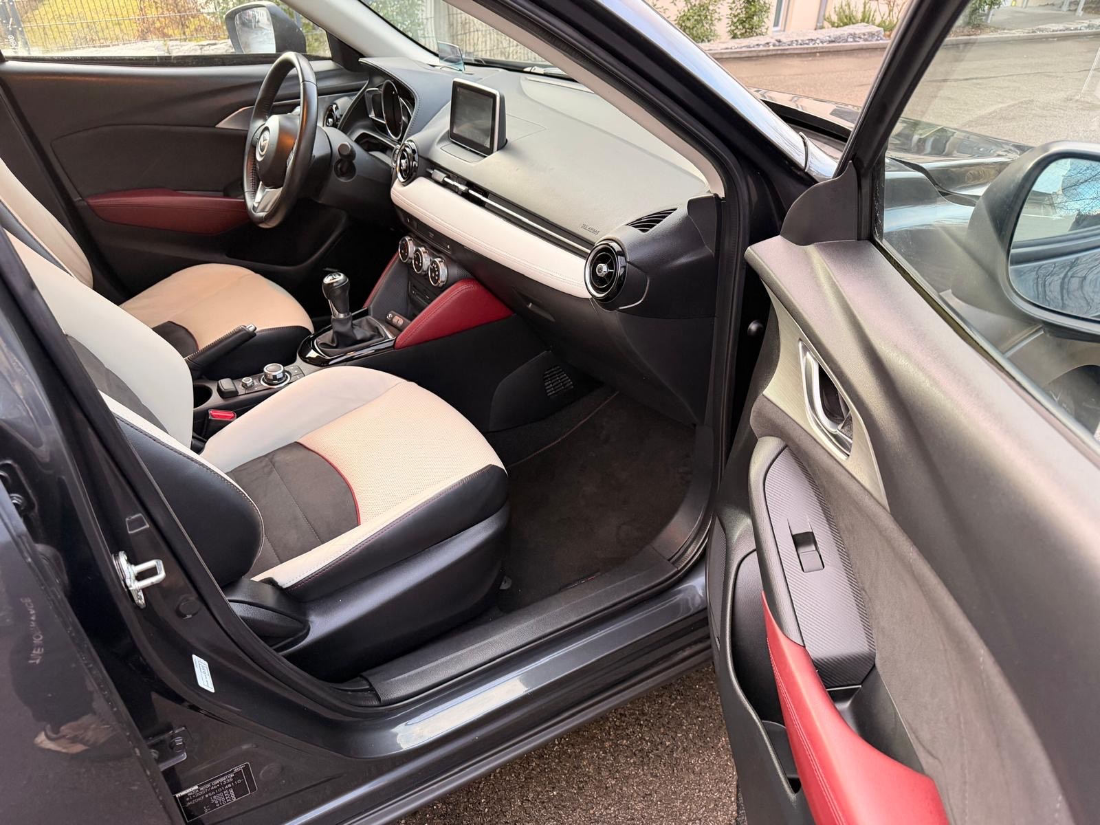 MAZDA CX-3 1.5 D Revolution AWD-image-12