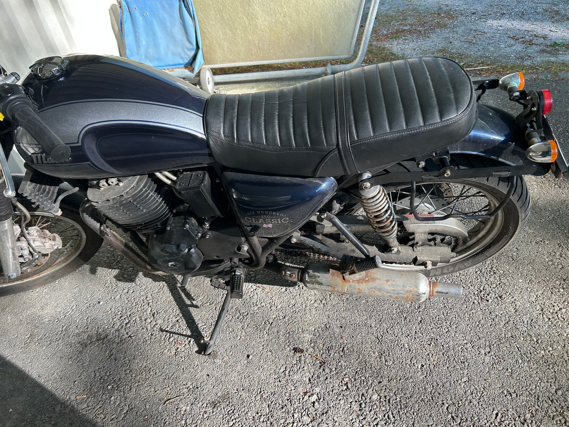MASH 650 Six Hundred Classic-image-1