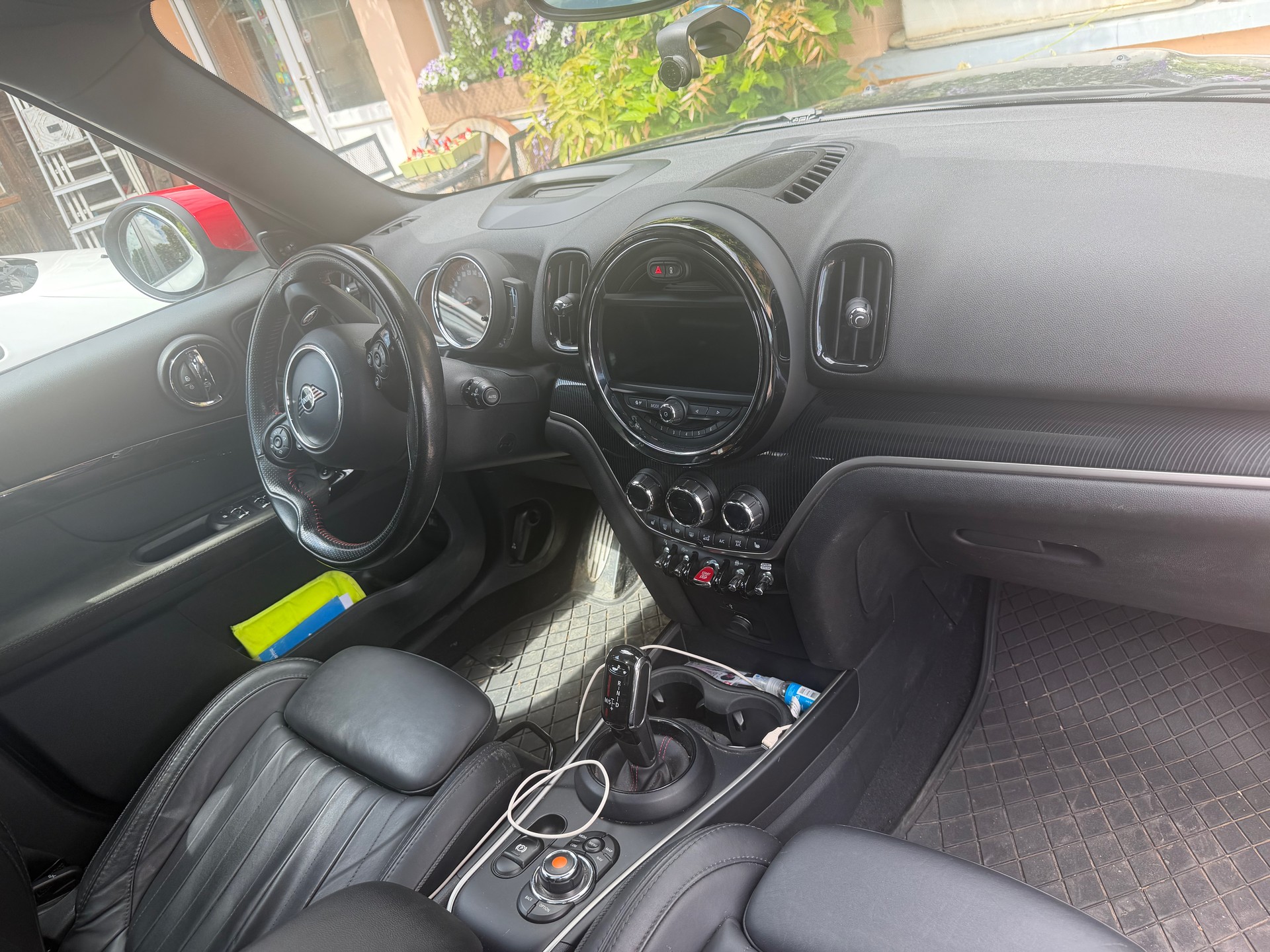 MINI 2.0i John Cooper Works ALL4-image-1