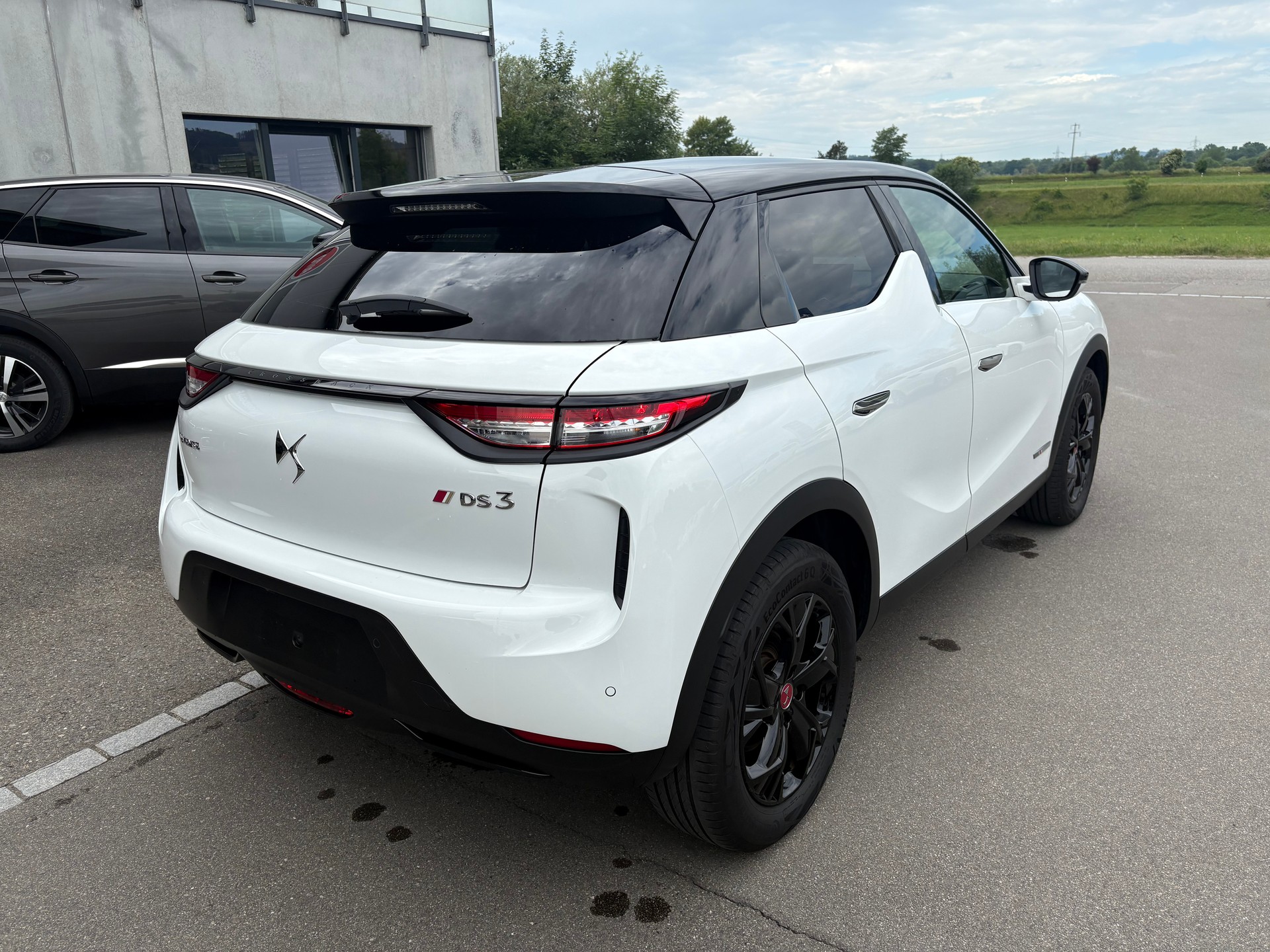 DS AUTOMOBILES DS3 Crossback E-Tense Performance Line-image-3
