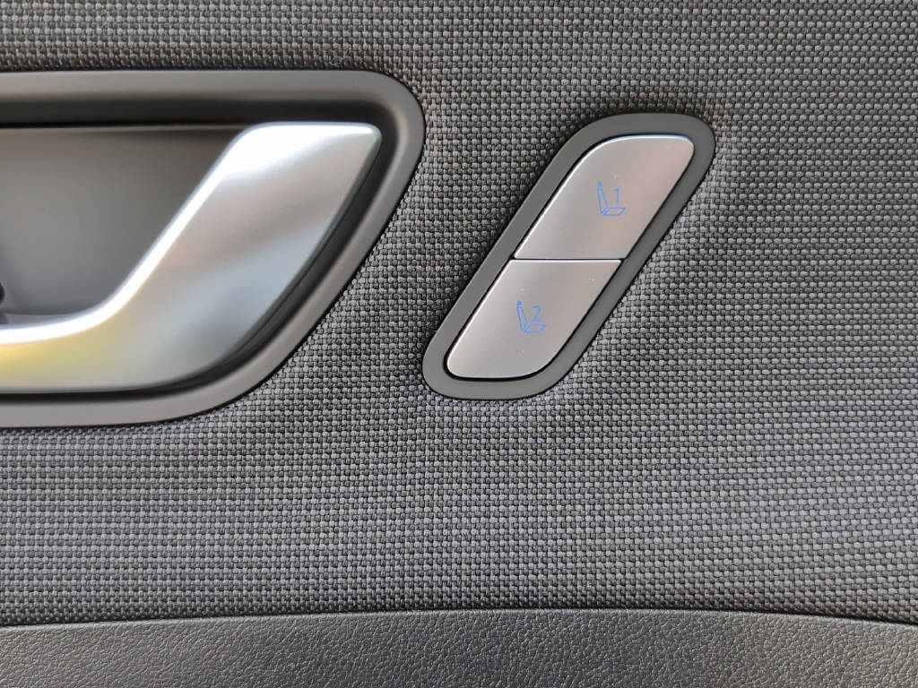 HYUNDAI KONA 1.6 GDi Hybrid Vertex Swiss Edition-image-20