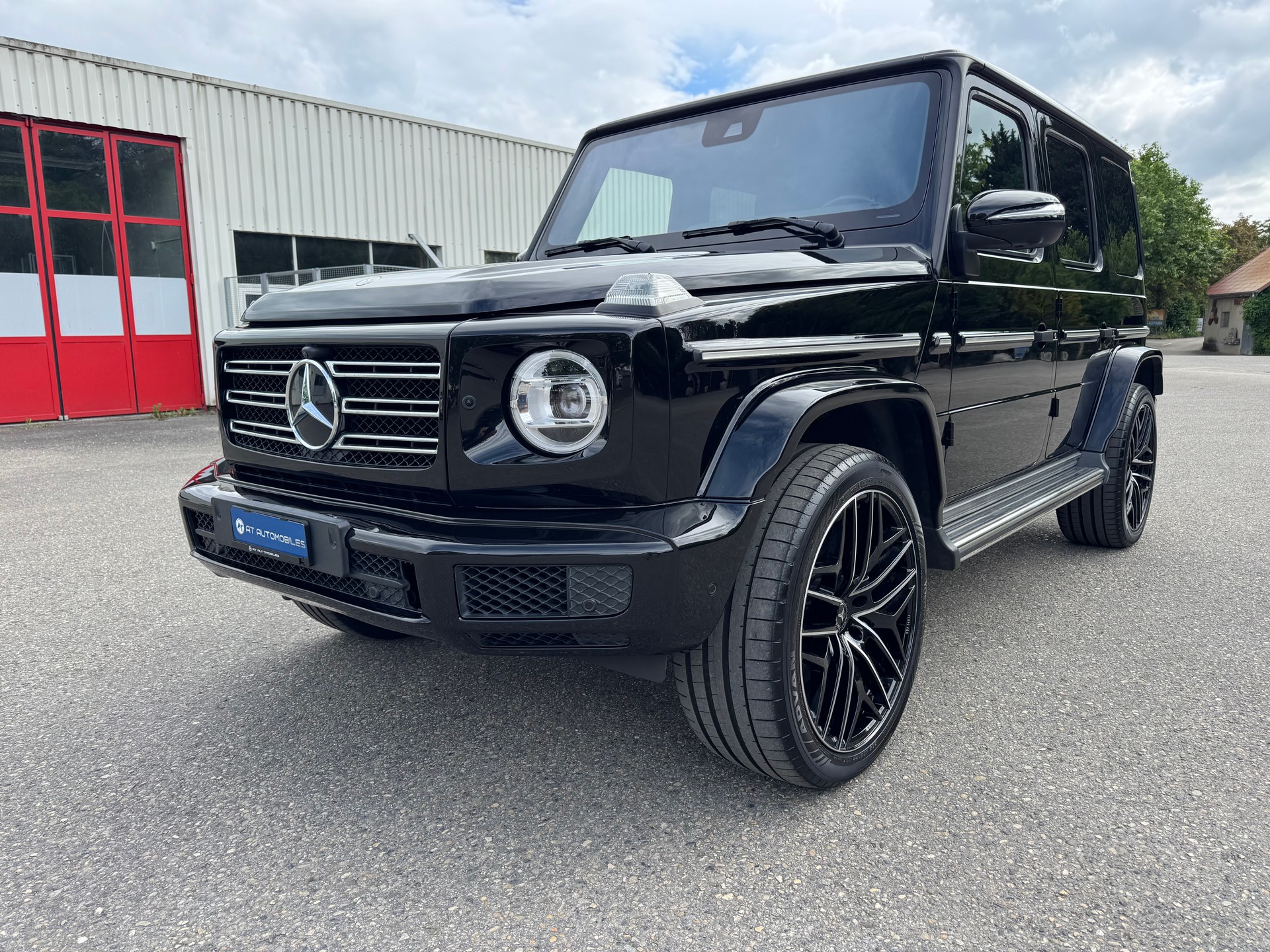 MERCEDES-BENZ G 350 d AMG Line 9G-Tronic-image-1