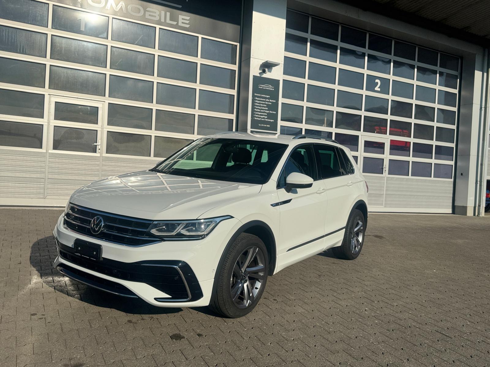 VW Tiguan 2.0 TDI SCR R-Line 4Motion DSG-image-5