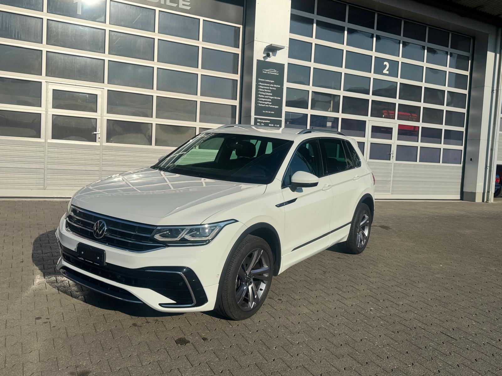 VW Tiguan 2.0 TDI SCR R-Line 4Motion DSG-image-4