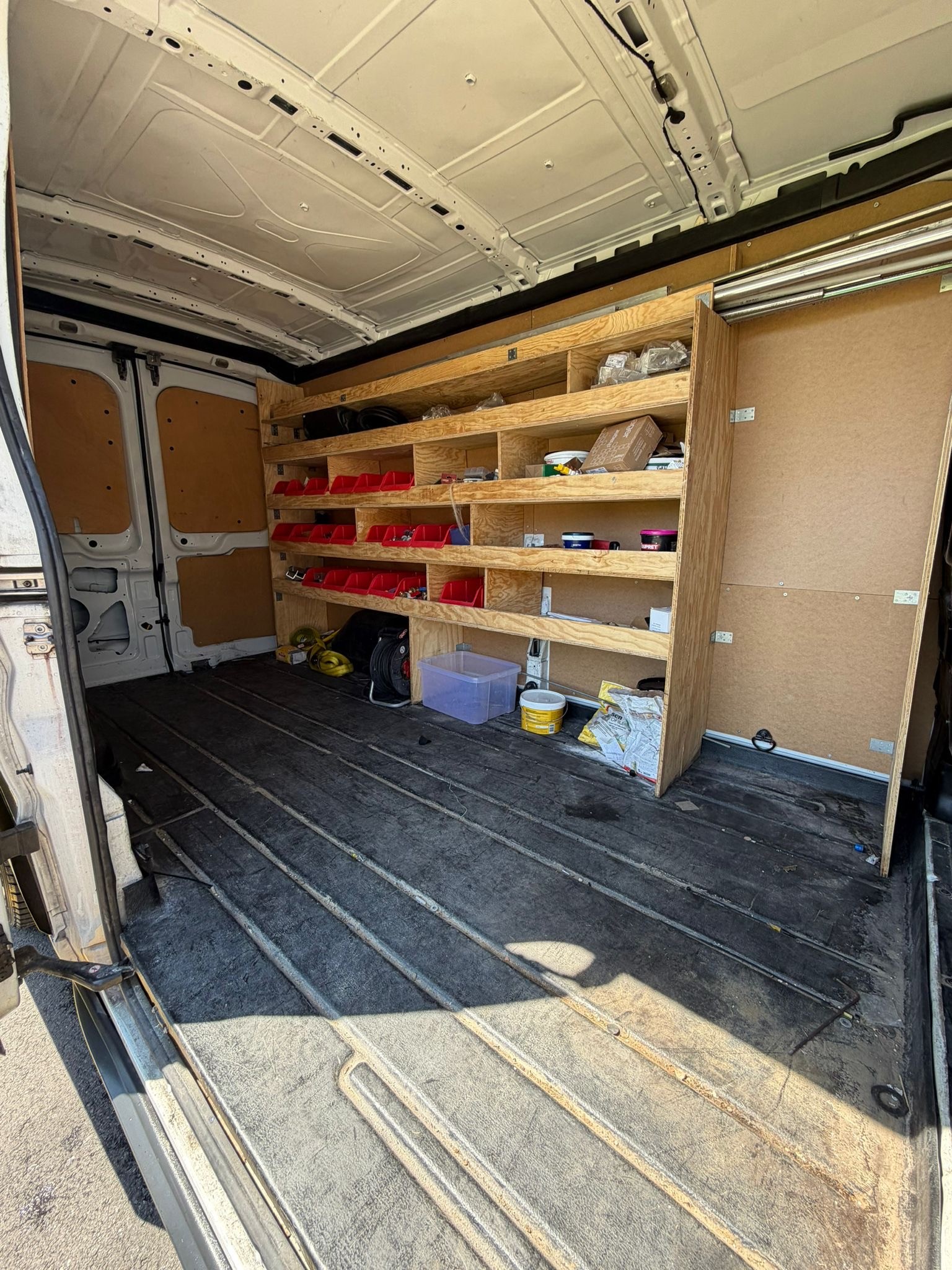 FORD Transit-image-7