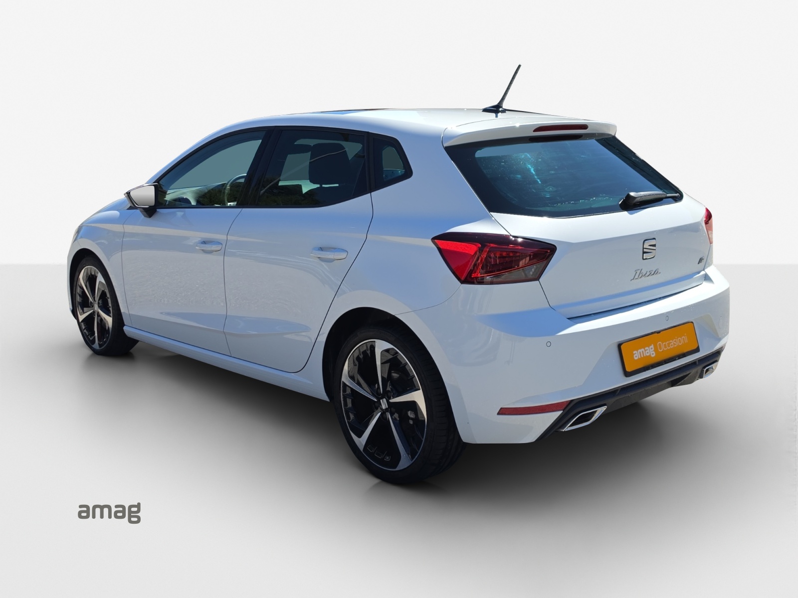 SEAT Ibiza 1.5 EcoTSI Hola FR DSG-image-2