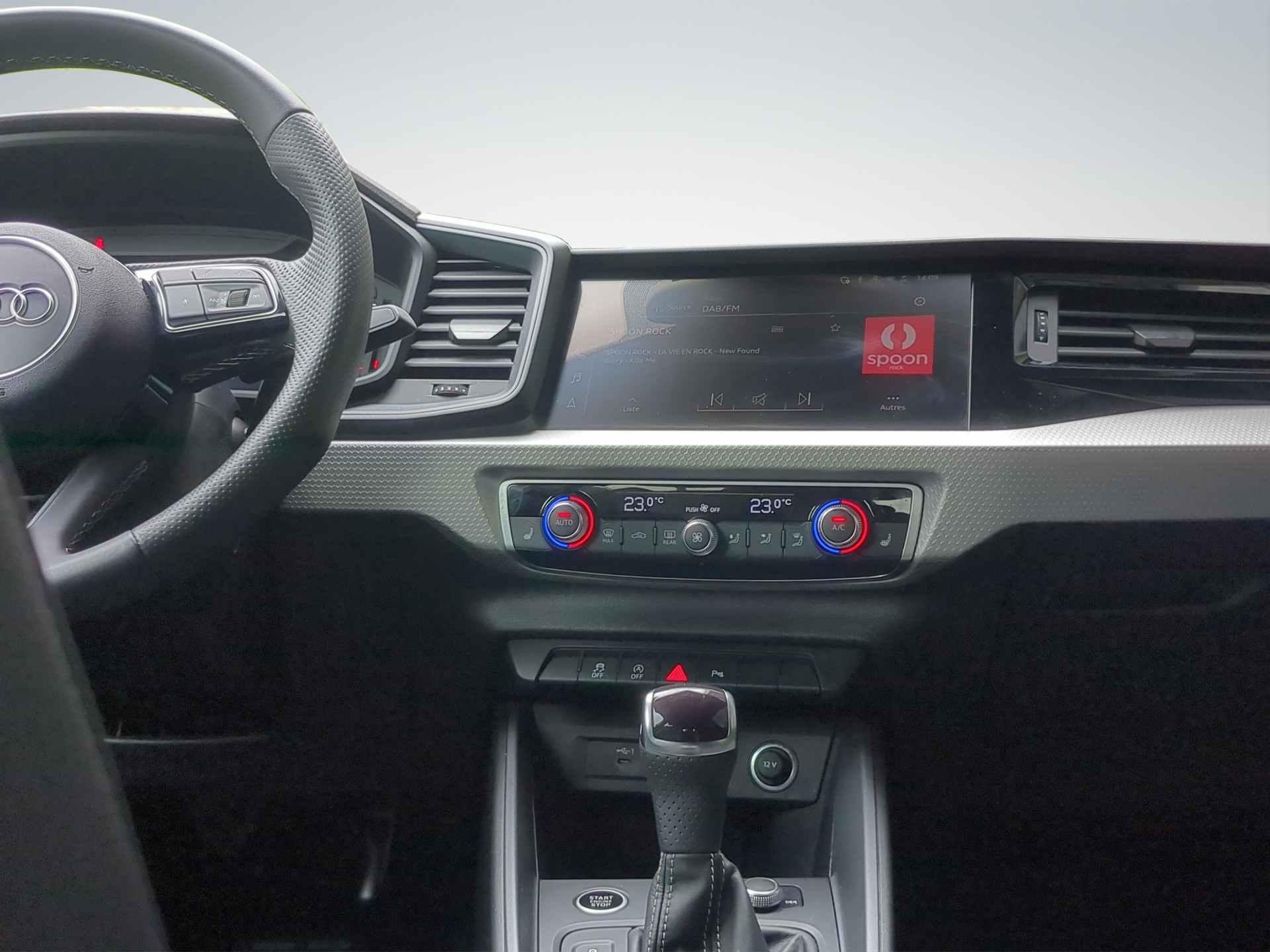 AUDI A1 Sportback 30 TFSI S Line Attraction S-tronic-image-9