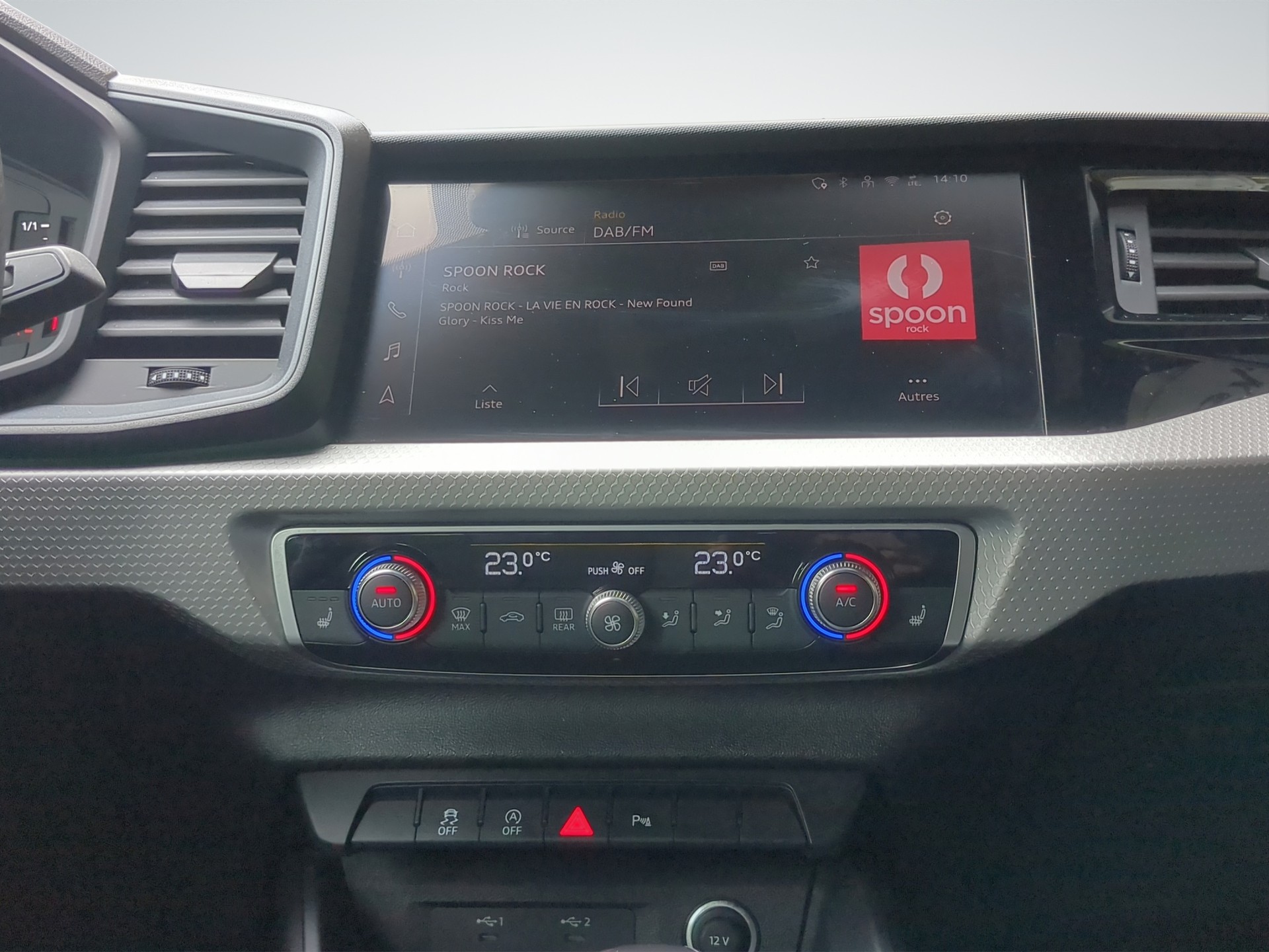 AUDI A1 Sportback 30 TFSI S Line Attraction S-tronic-image-10