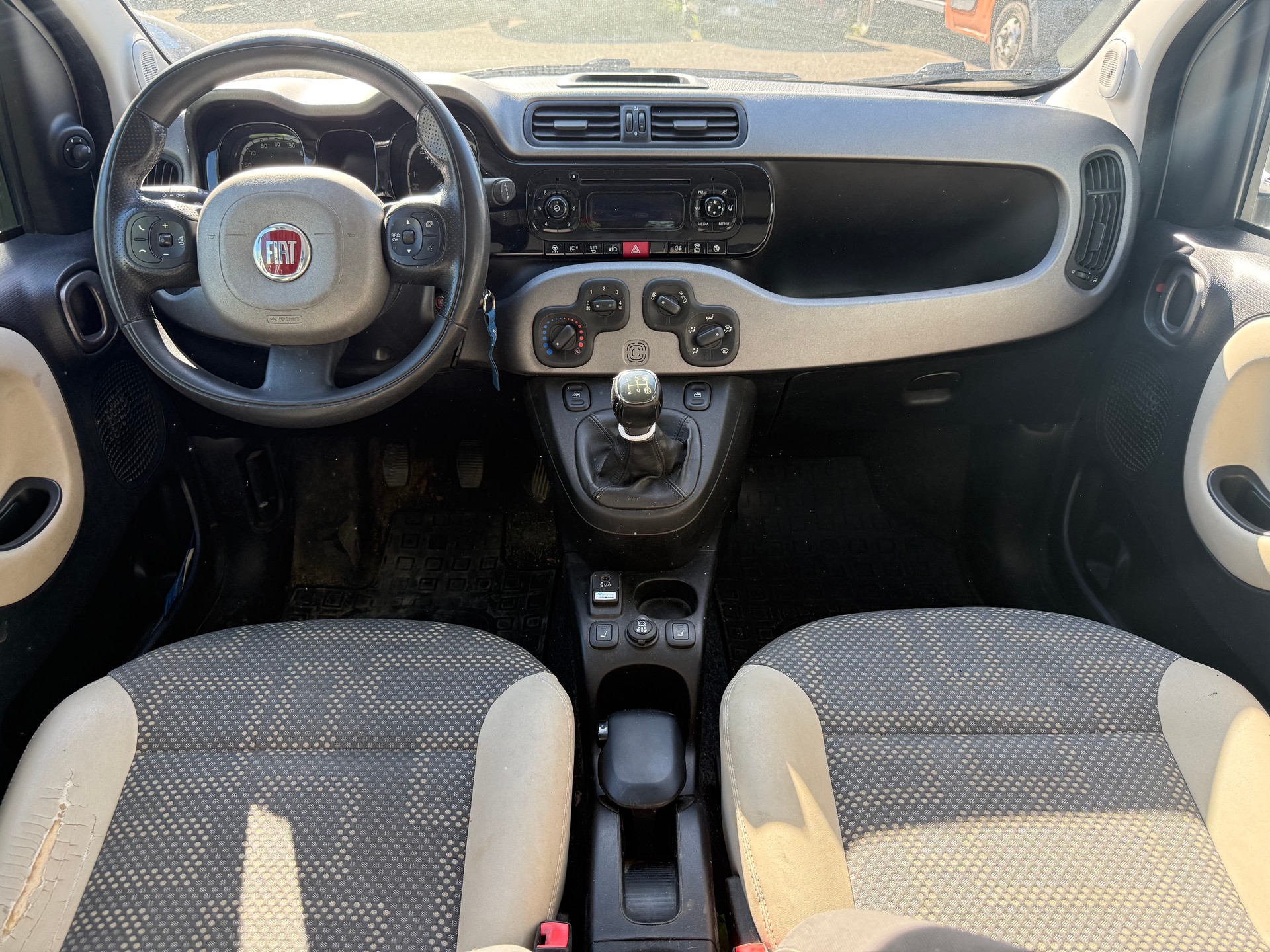 FIAT Panda 1.3 MJ Climbing 4x4-image-10