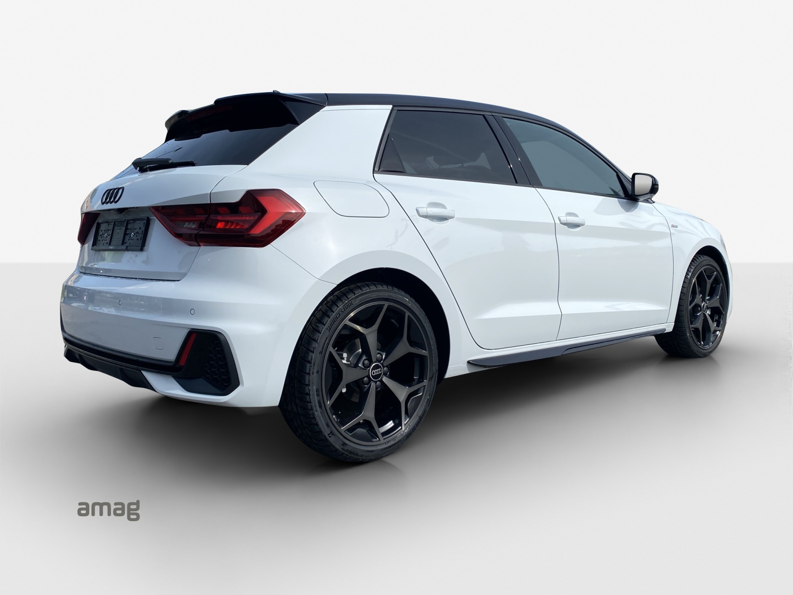 AUDI A1 Sportback 30 TFSI S Line Attraction S-tronic-image-4