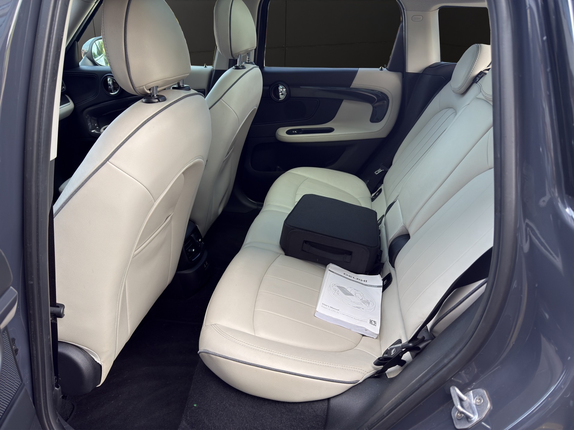 MINI Countryman Cooper S E ALL4 Steptronic-image-9