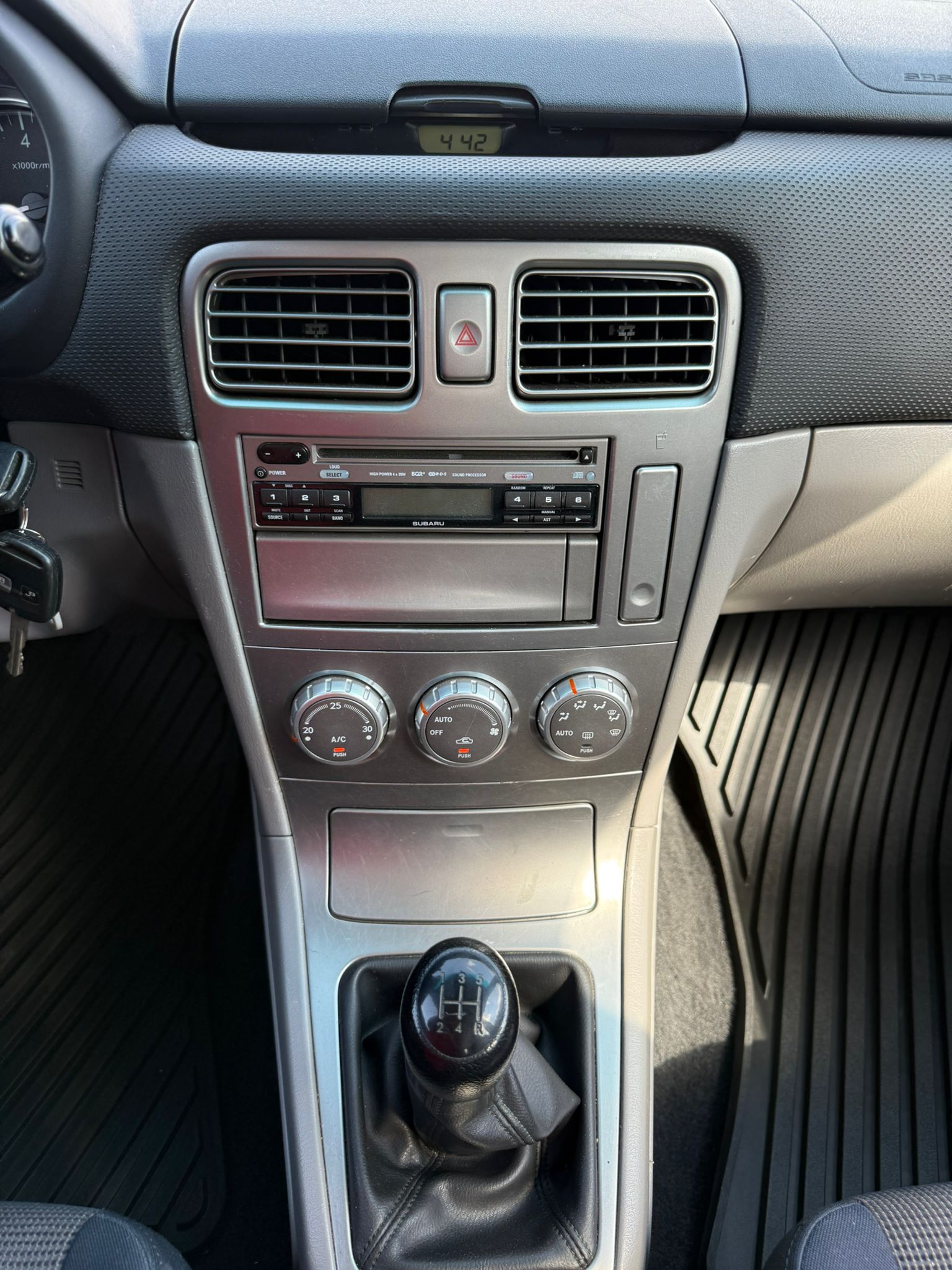 SUBARU Forester 2.0X Comfort-image-11
