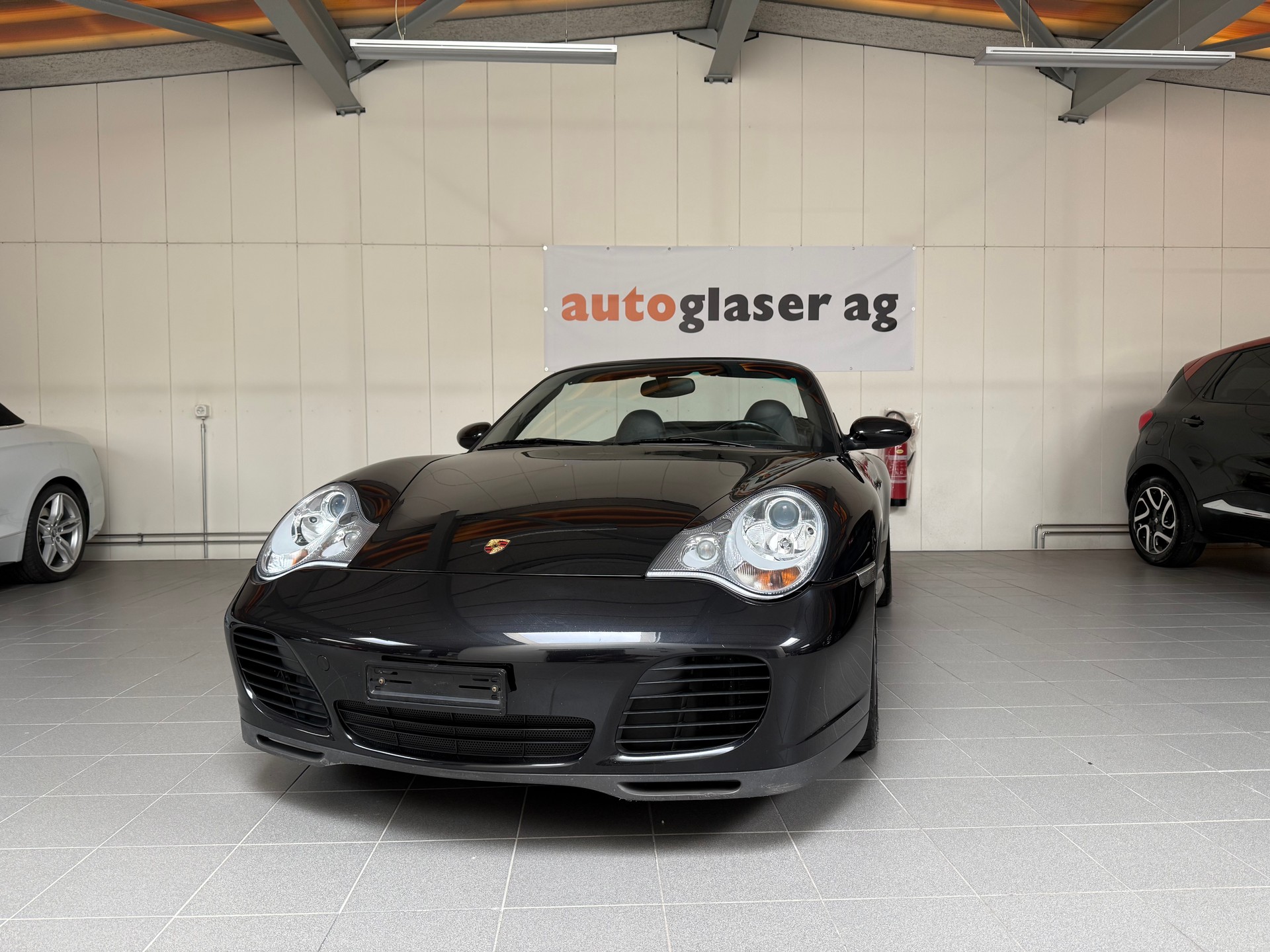 PORSCHE 911 Carrera 4 S Cabrio-image-0