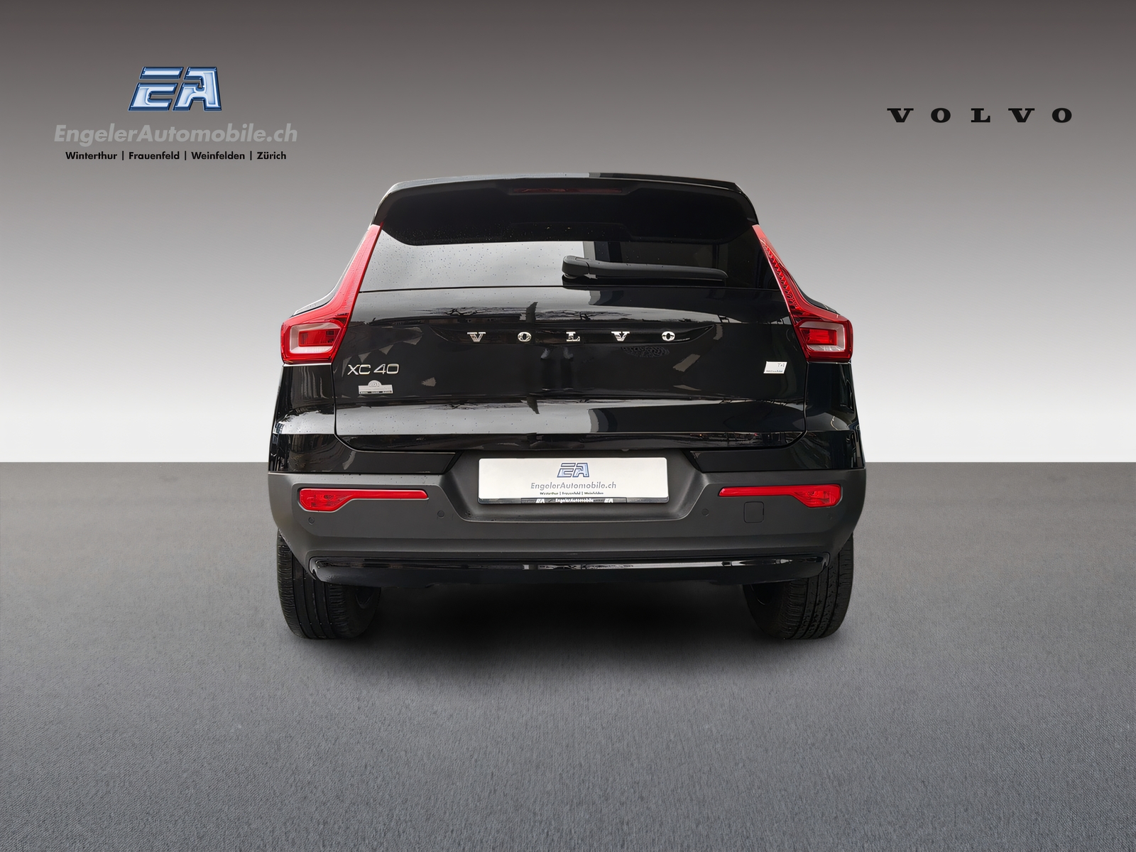 VOLVO XC40 1.5 T4 PiH R-Design-image-4