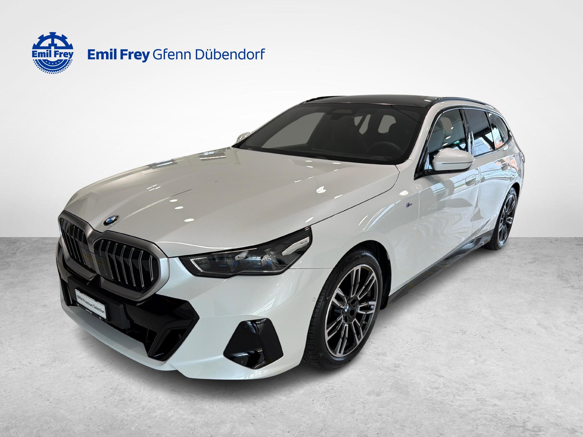 BMW 520d xDrive Touring-image-0