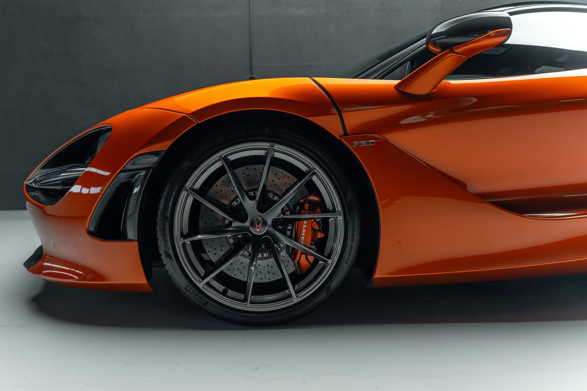 McLAREN 720S Coupé Performance 4.0 V8 SSG • Elite Paint Azores-image-11