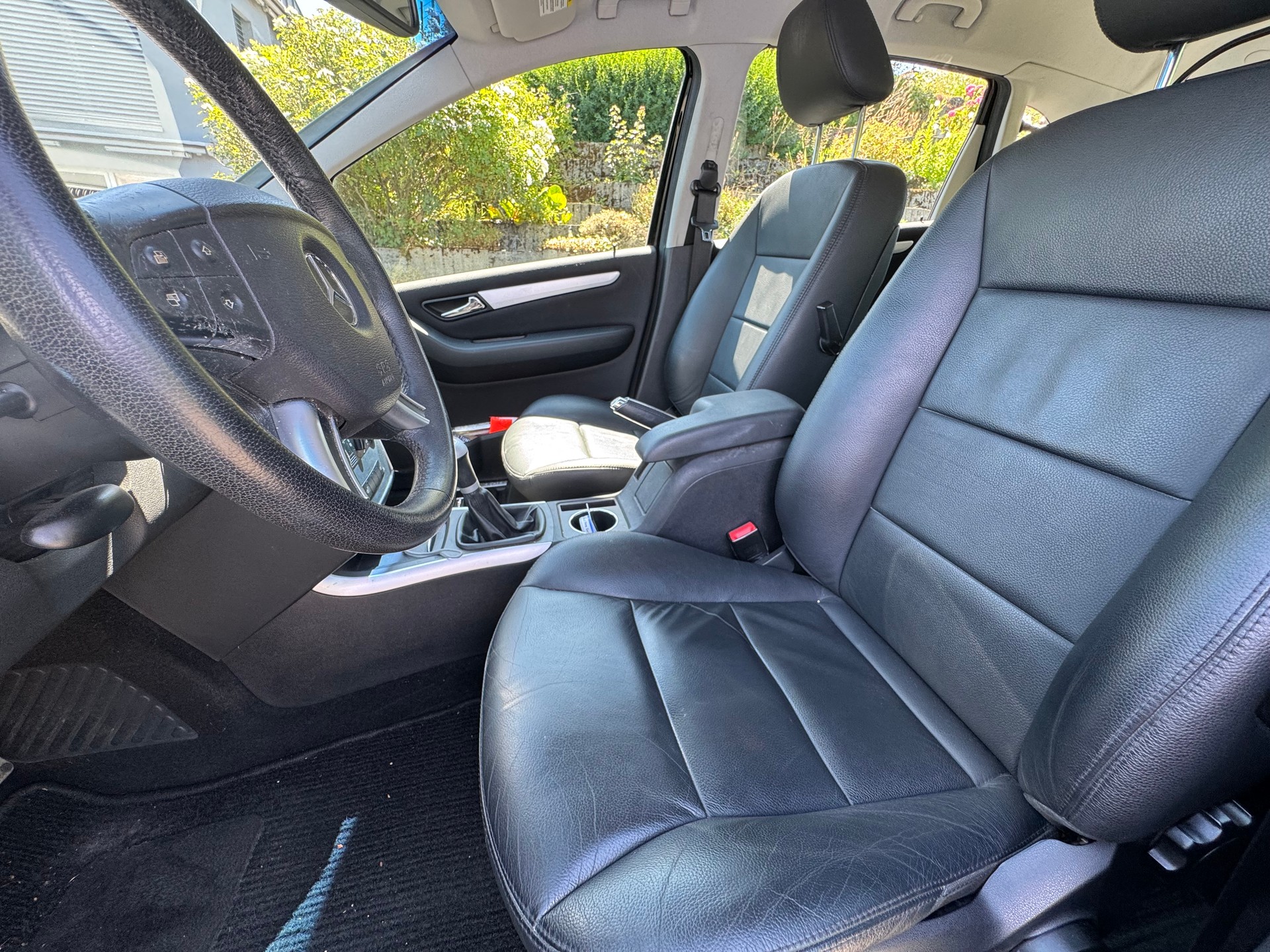 MERCEDES-BENZ B 170-image-4