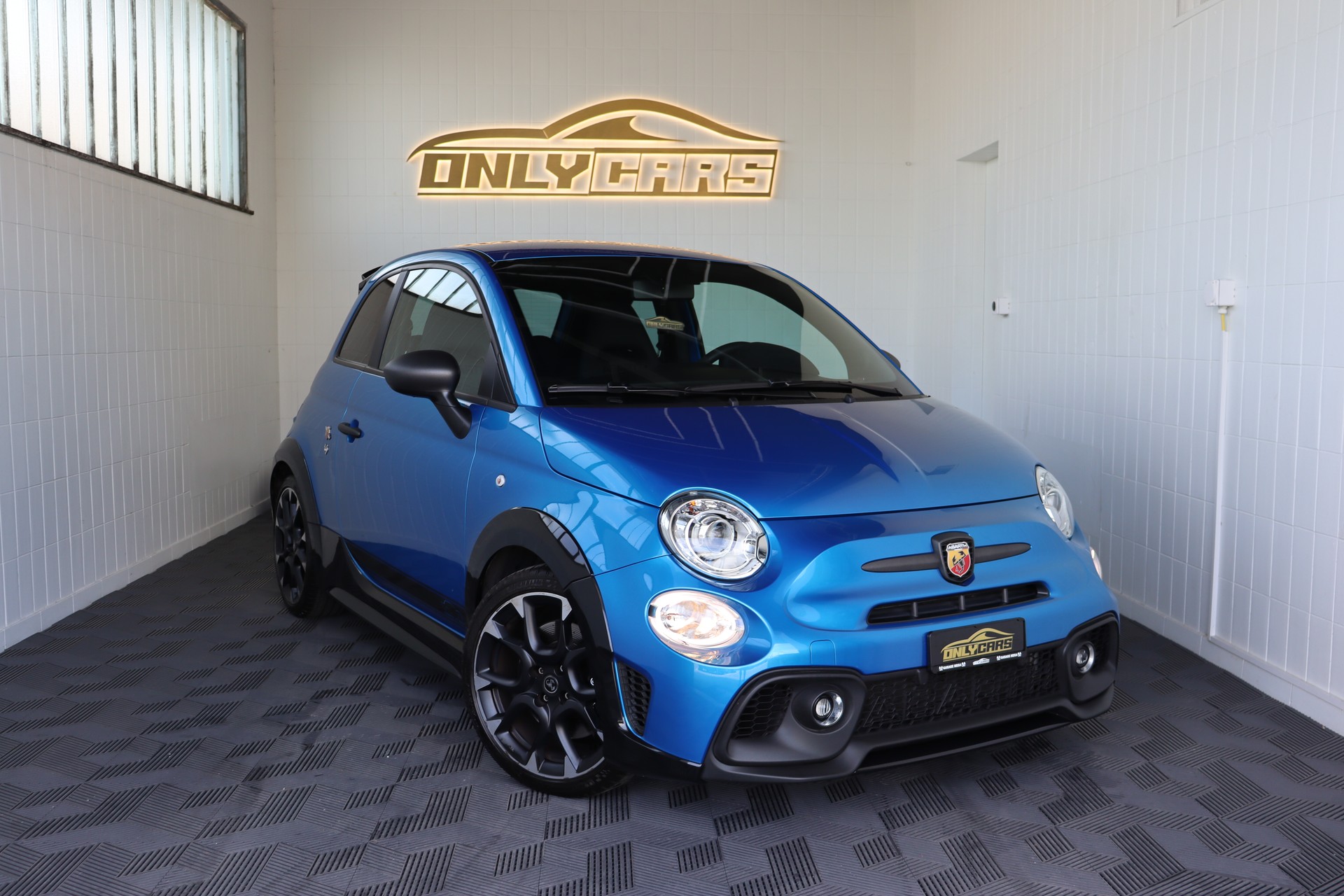 FIAT 695 1.4 16V TURBO ABARTH 131 RALLY TURBO DUALOGIC-image-0
