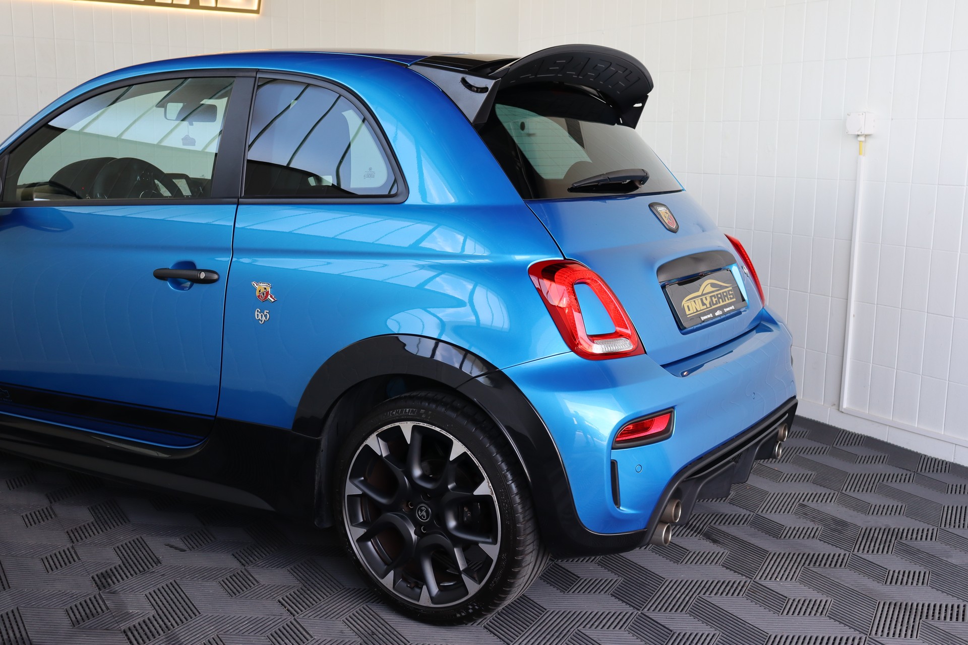 FIAT 695 1.4 16V TURBO ABARTH 131 RALLY TURBO DUALOGIC-image-12