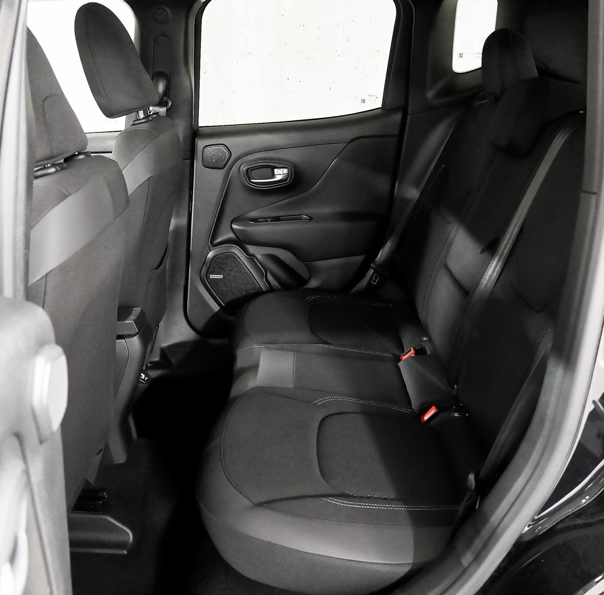JEEP Renegade 1.3 Limited 4xe-image-7