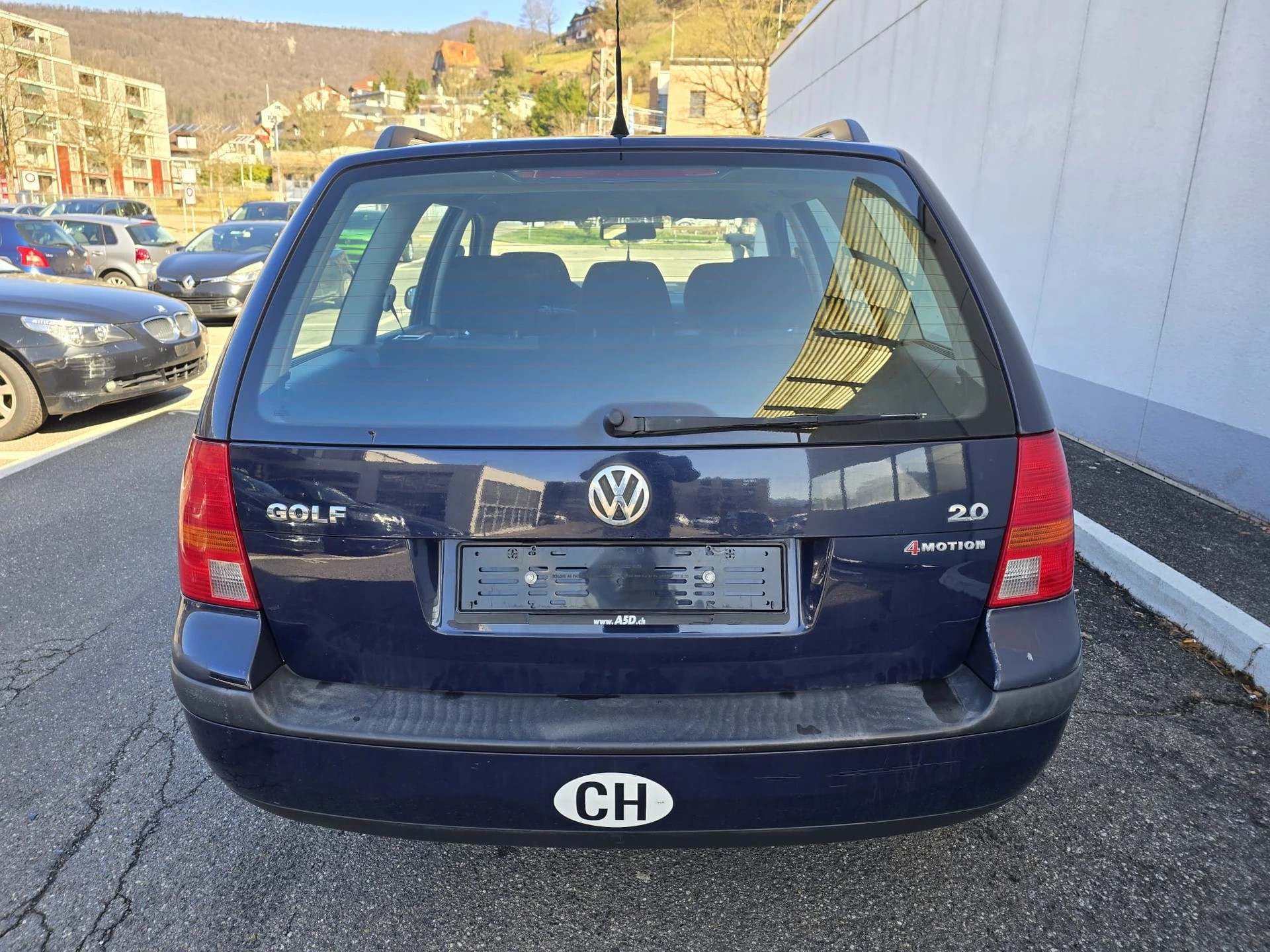 VW Golf Variant 2.0 Pacific 4Motion-image-5