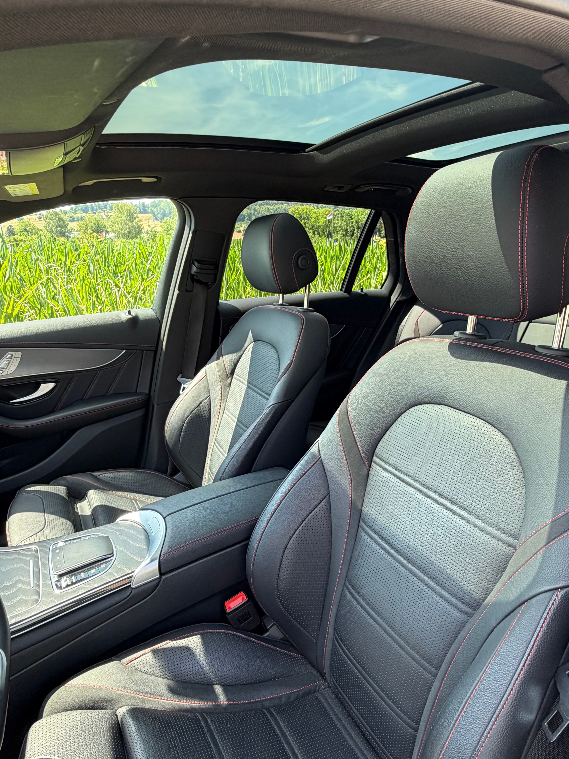 MERCEDES-BENZ GLC 400 d AMG Line 4m-image-3