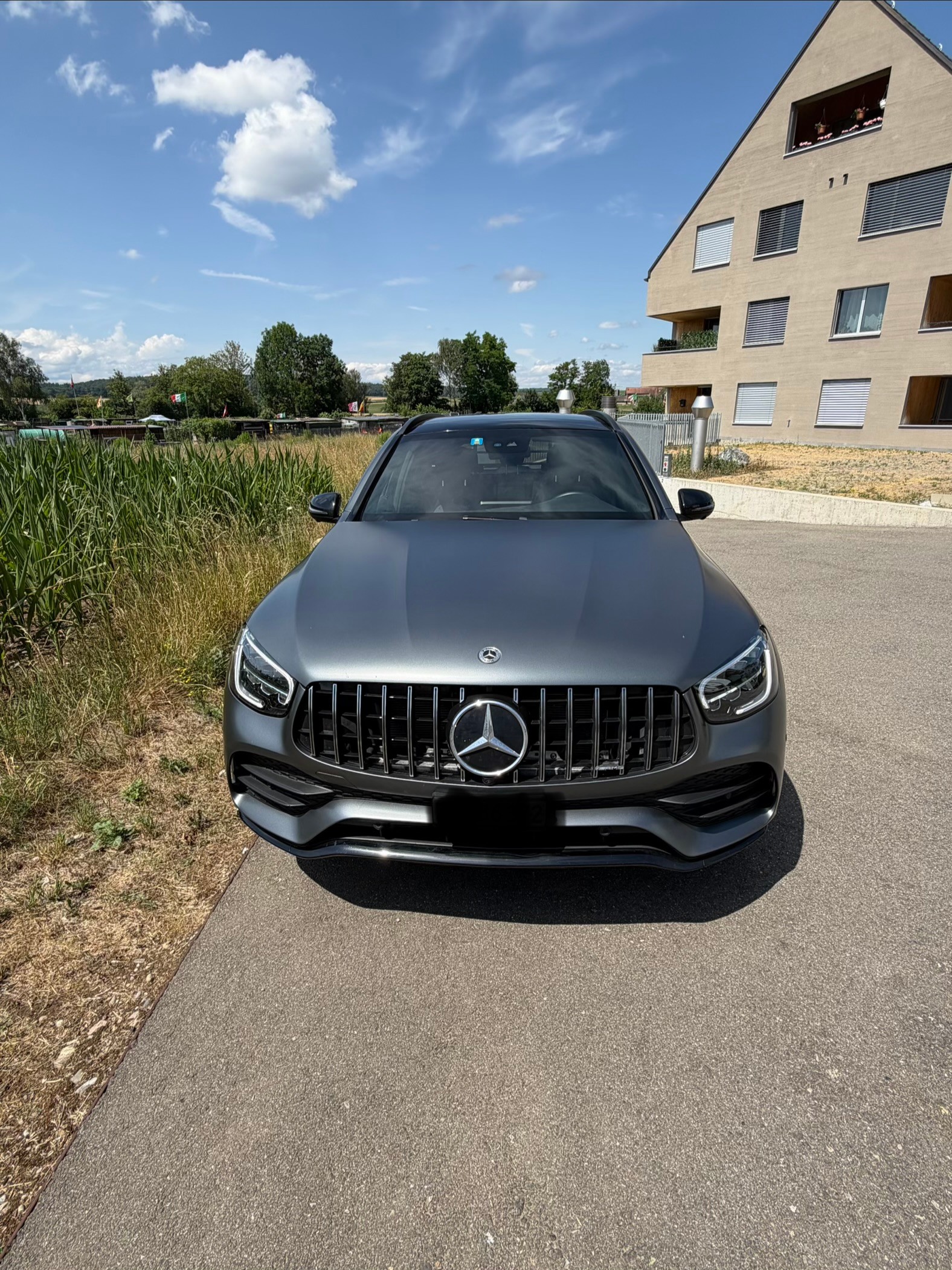 MERCEDES-BENZ GLC 400 d AMG Line 4m-image-2