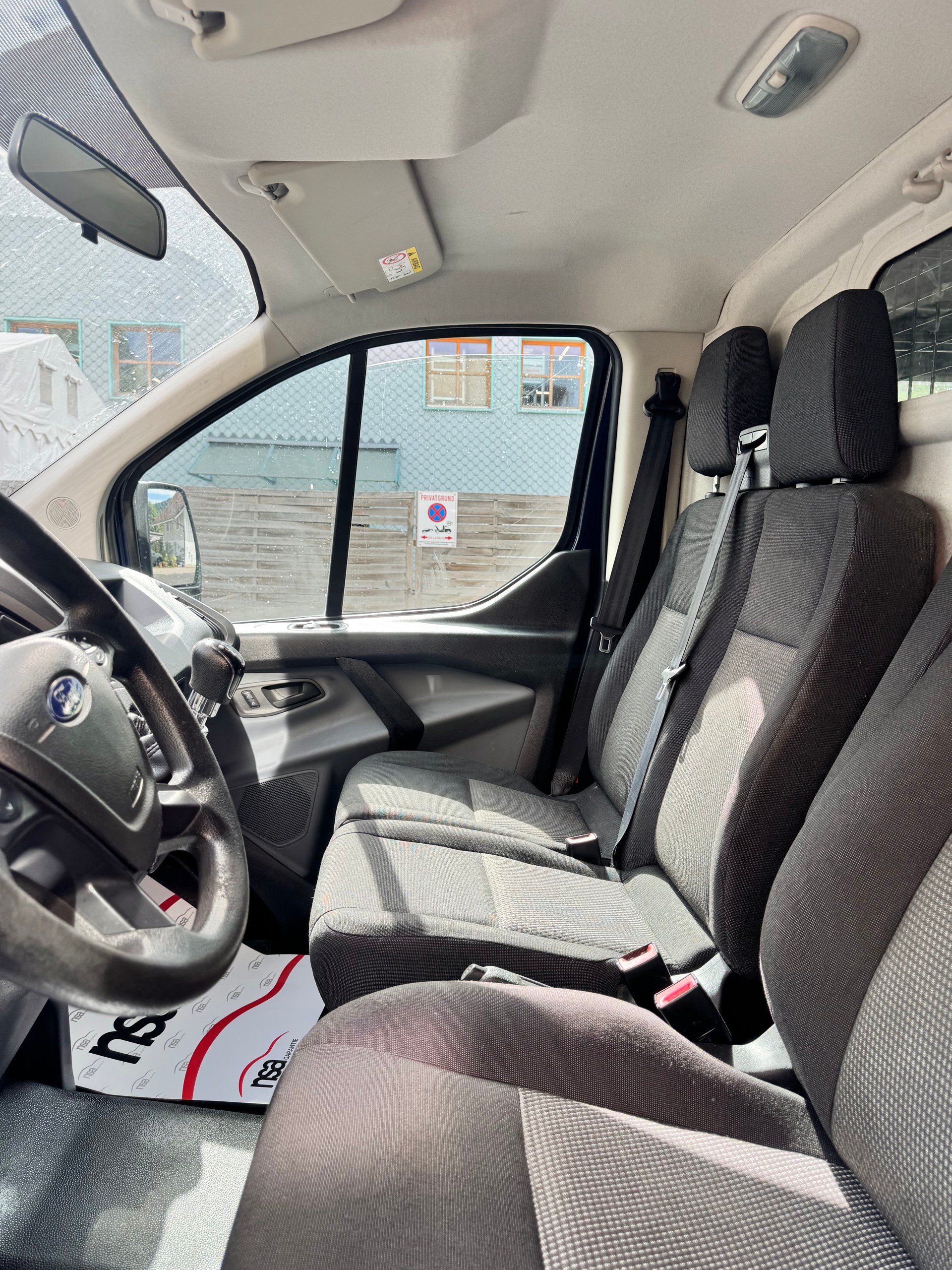 FORD Transit Custom Van 250 L1H1 Startup-image-8