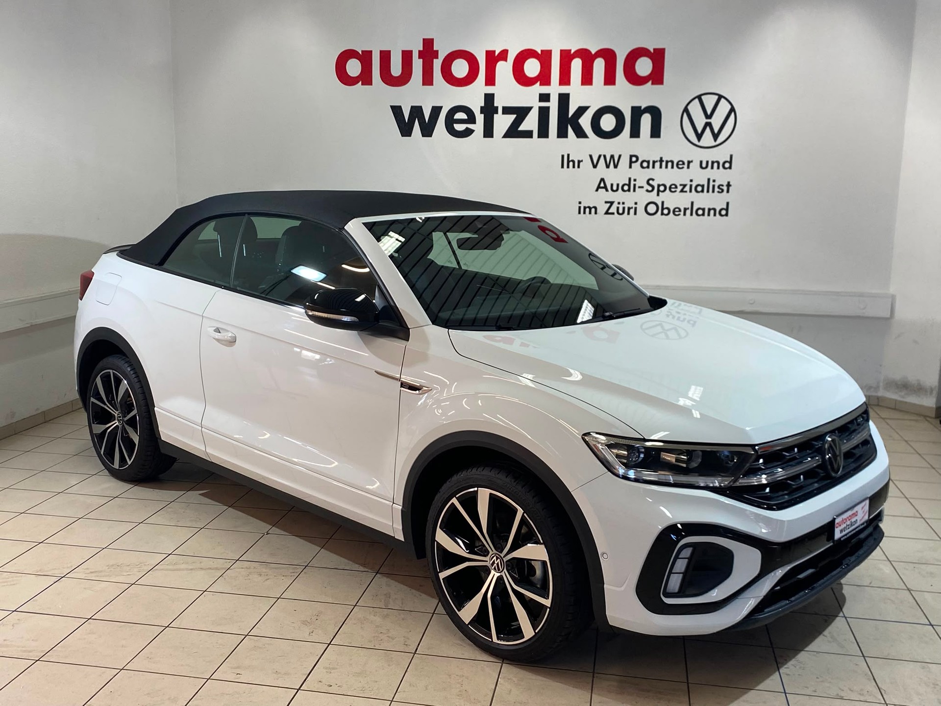 VW T-Roc Cabriolet 1.5 TSI EVO R-Line DSG-image-1