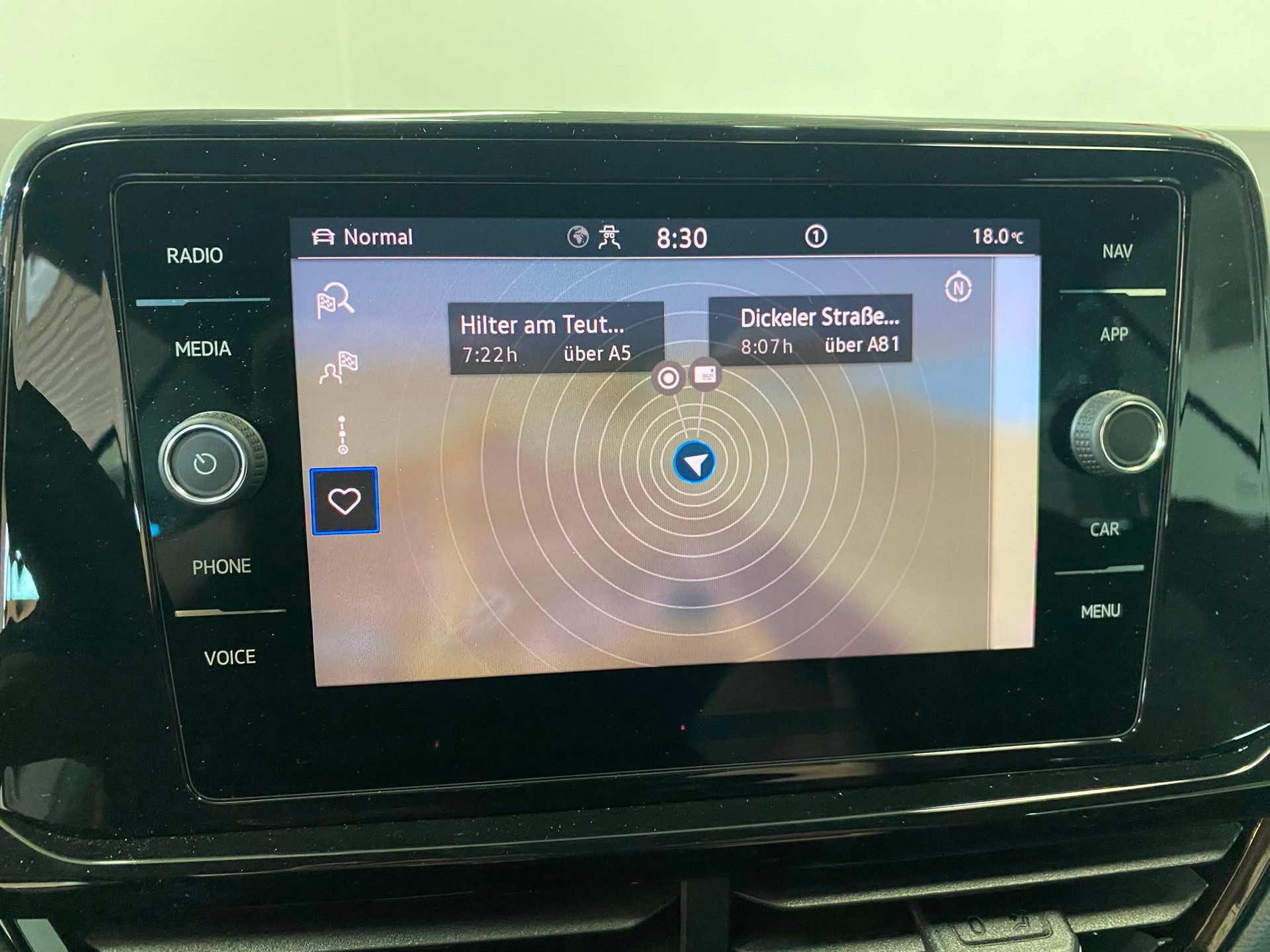 VW T-Roc Cabriolet 1.5 TSI EVO R-Line DSG-image-11