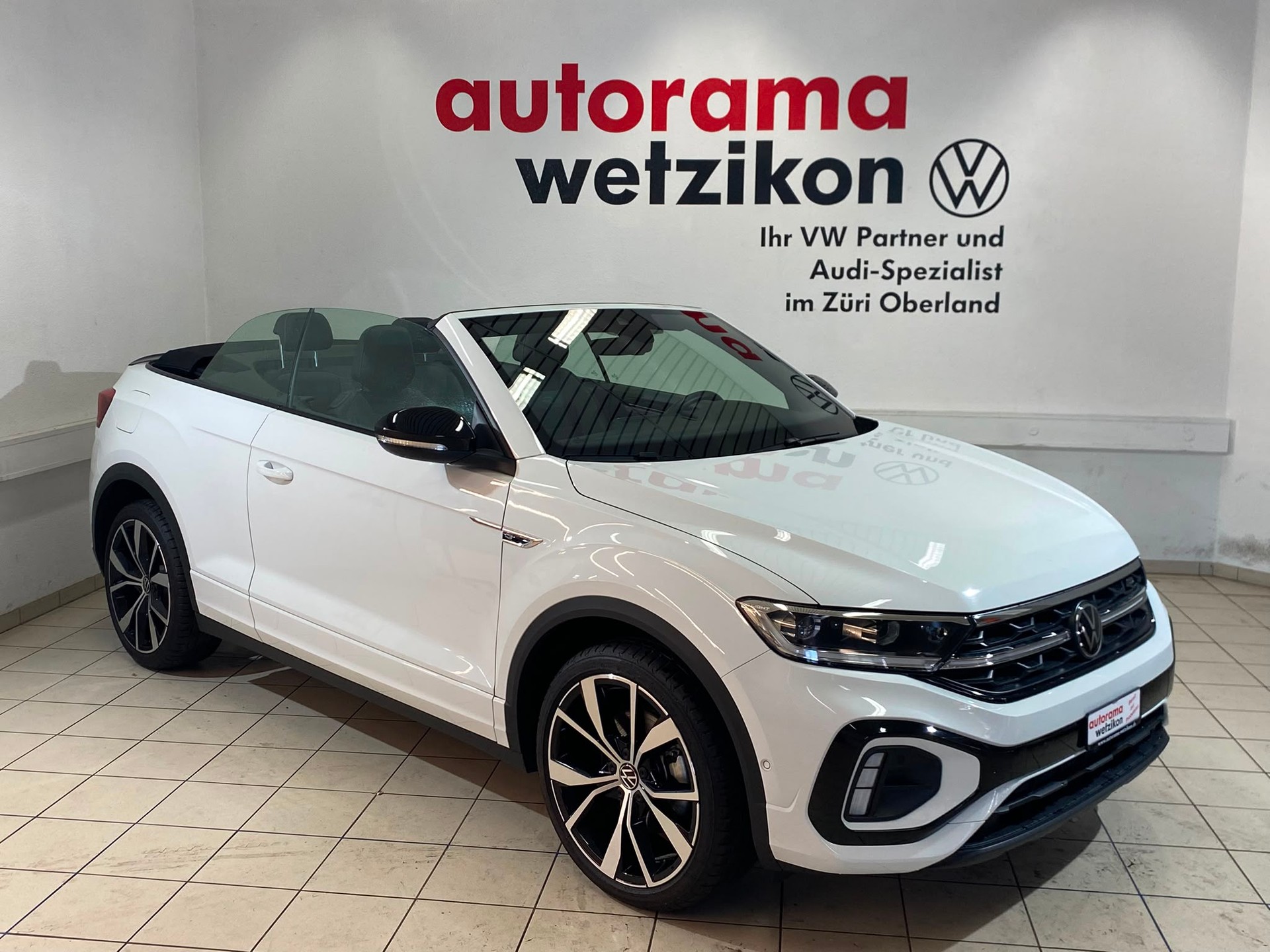 VW T-Roc Cabriolet 1.5 TSI EVO R-Line DSG-image-0