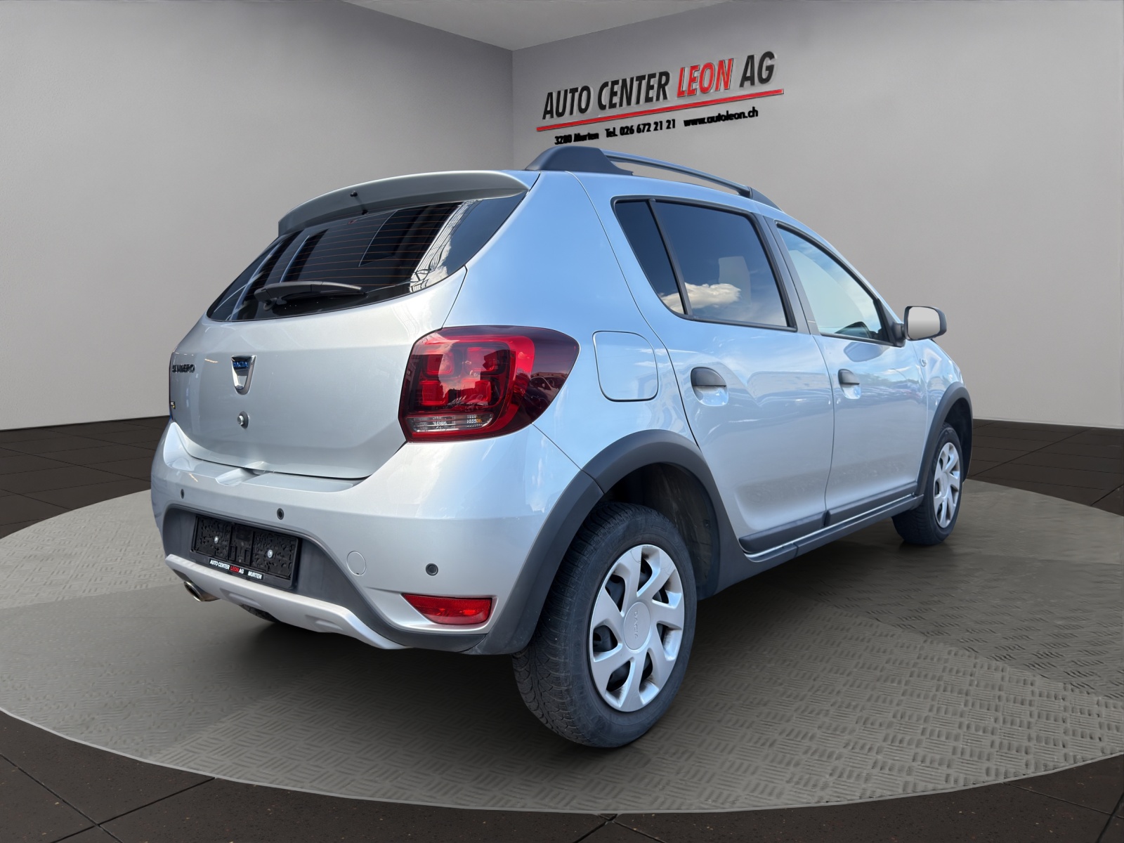 DACIA Sandero TCe 90 Comfort Automatic-image-5