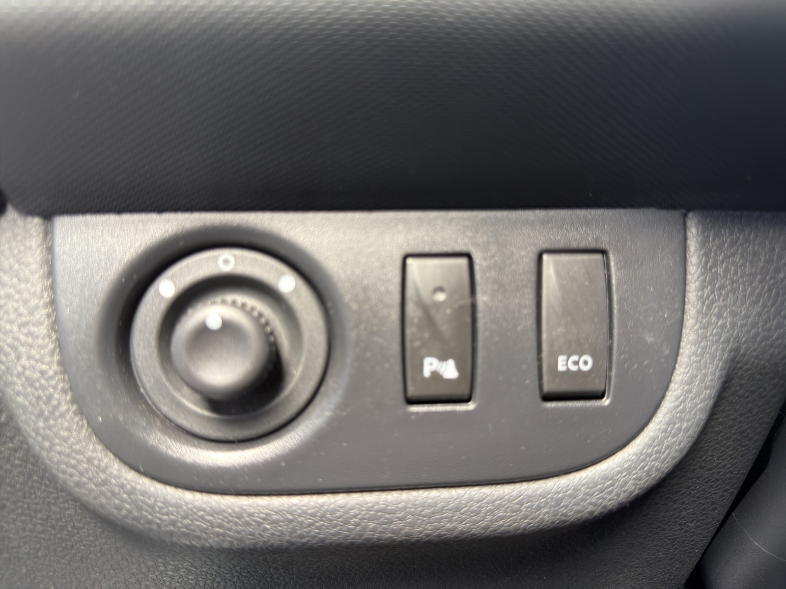 DACIA Sandero TCe 90 Comfort Automatic-image-21