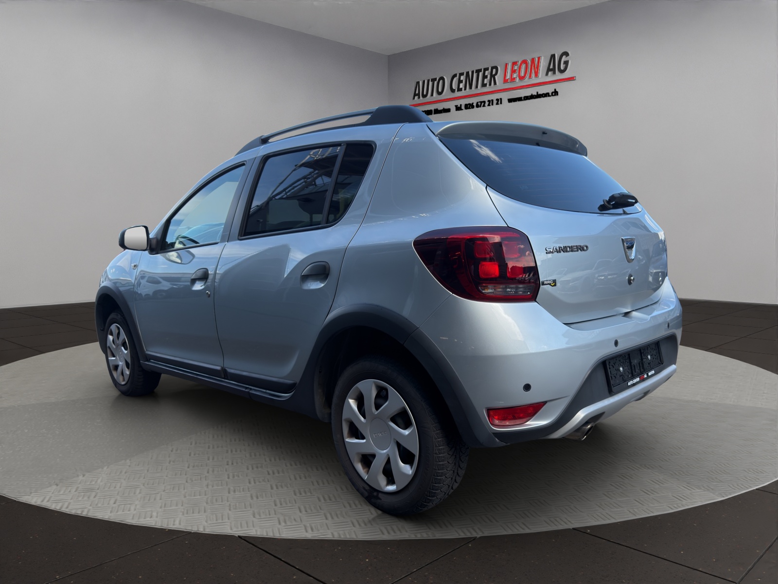 DACIA Sandero TCe 90 Comfort Automatic-showroom-element-3