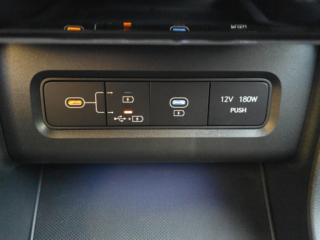 HYUNDAI Tucson 1.6 T-GDi HEV Origo Blackline 4WD-image-30