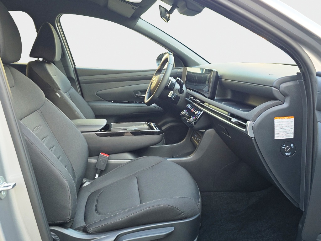 HYUNDAI Tucson 1.6 T-GDi HEV Origo Blackline 4WD-image-9