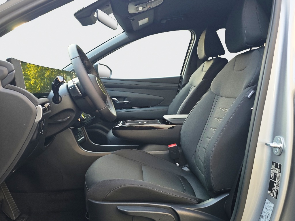 HYUNDAI Tucson 1.6 T-GDi HEV Origo Blackline 4WD-image-8