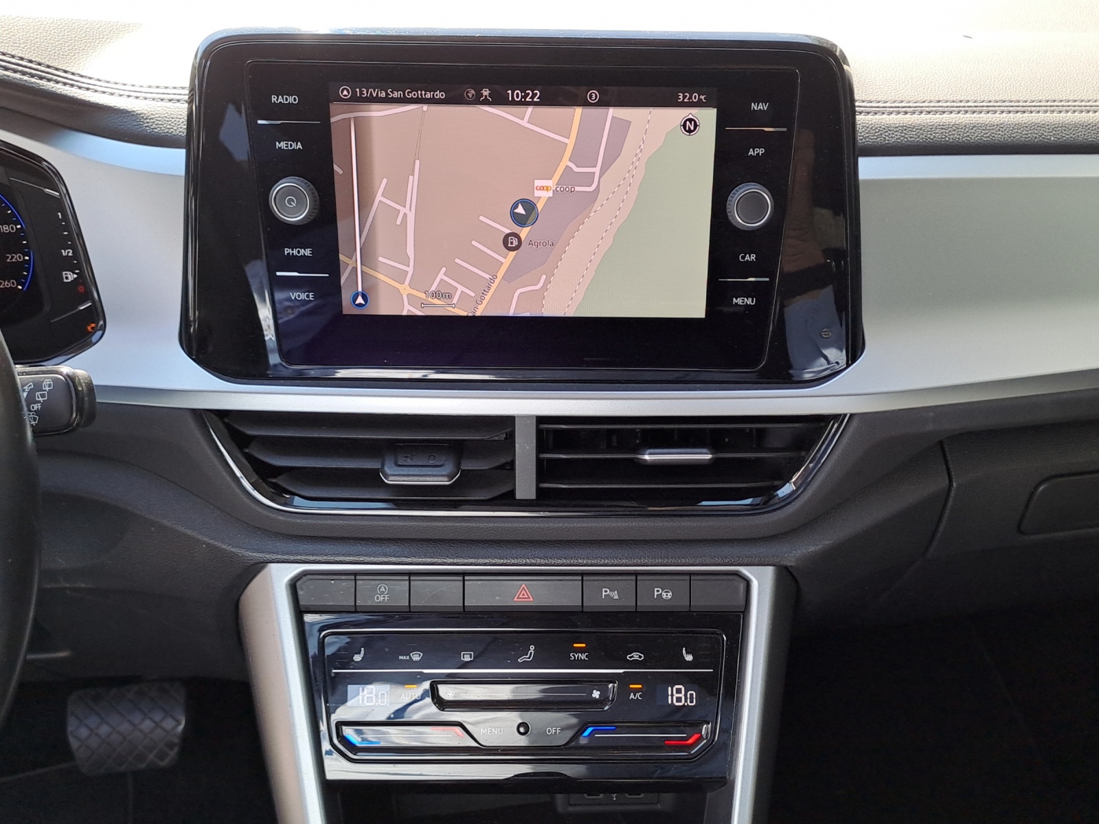 VW T-Roc 1.5 TSI EVO Life DSG-image-10