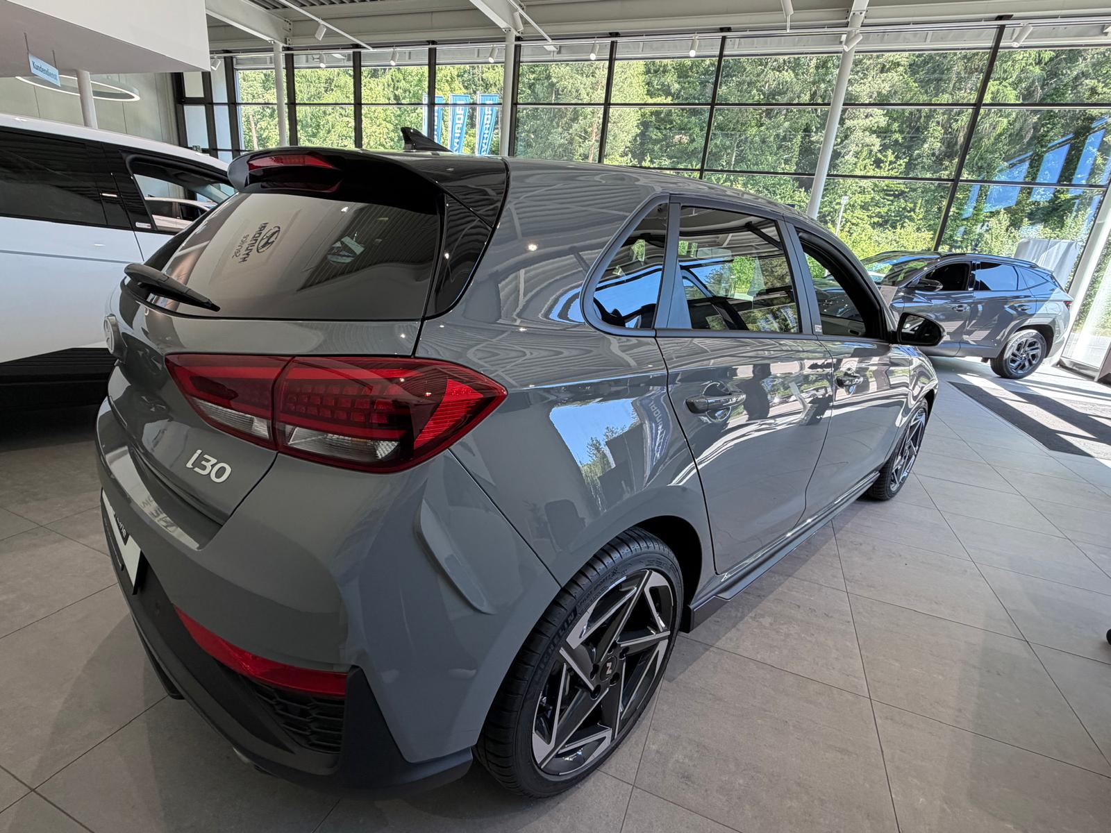 HYUNDAI i30 1.6 T-GDi N-Line DCT-image-3