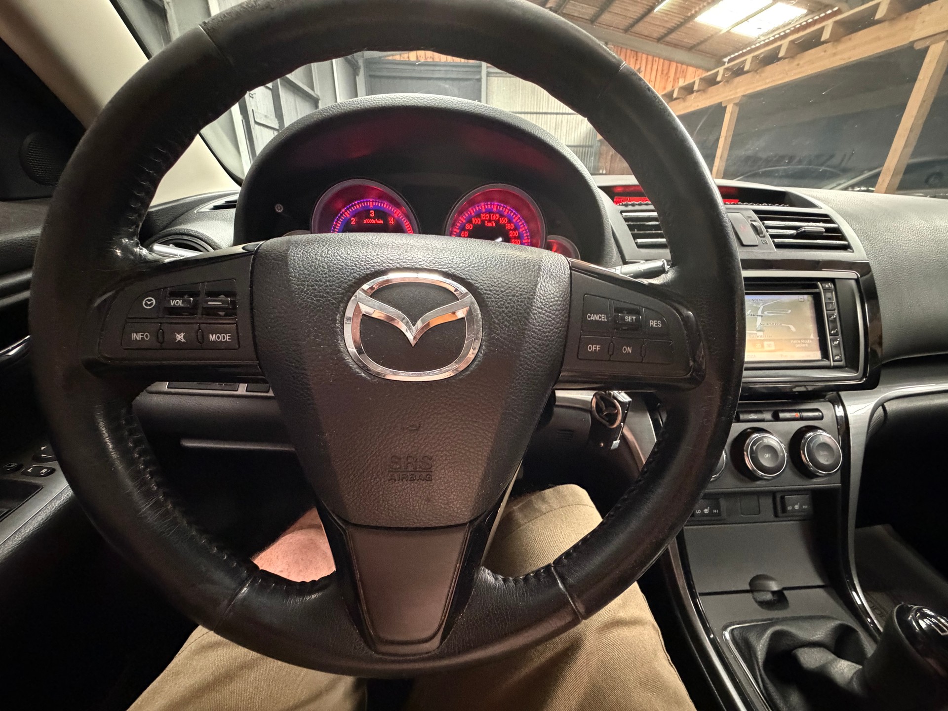 MAZDA 6 2.2 CD 16V Exclusive-image-11