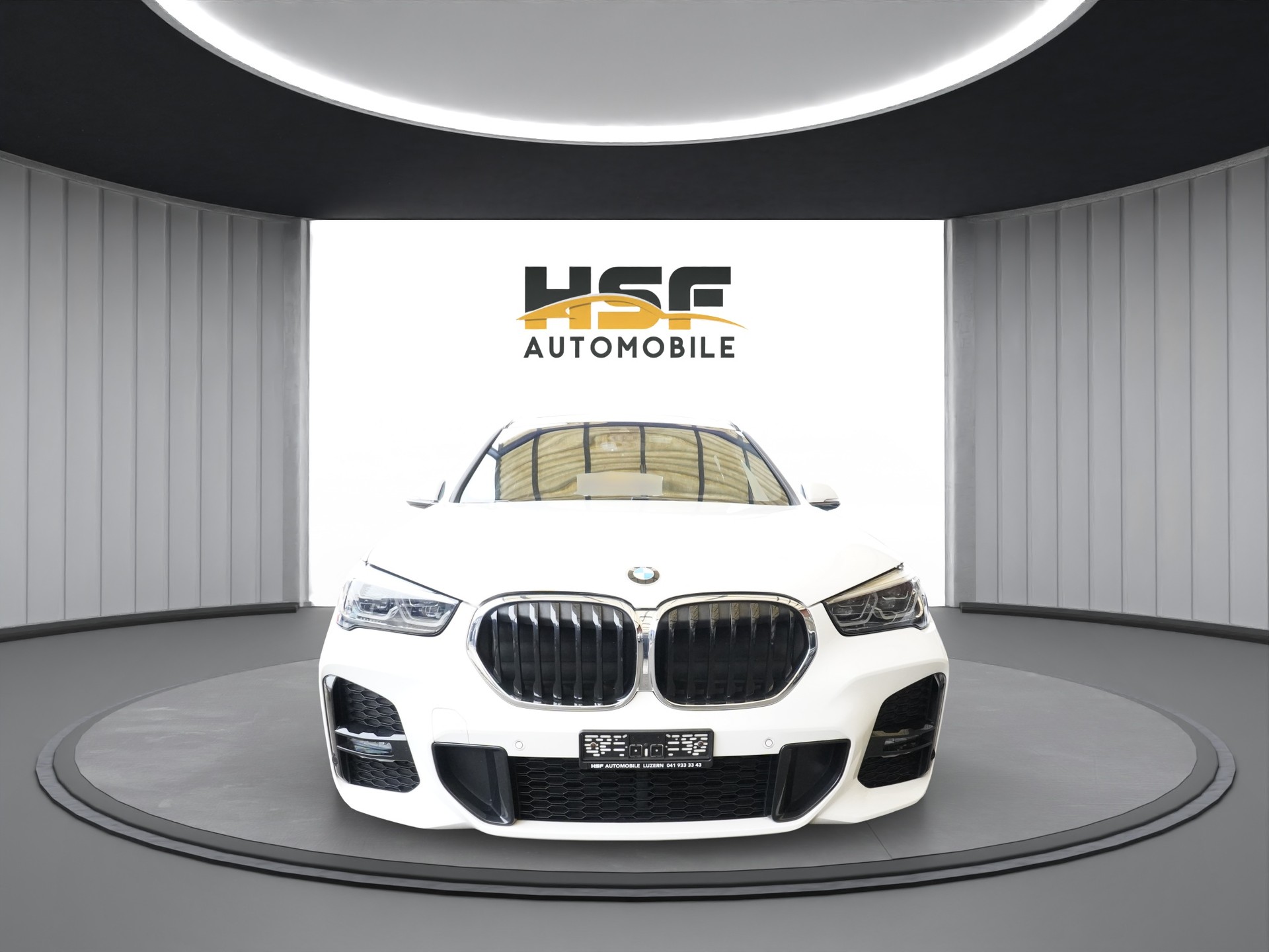 BMW X1 xDrive 20d M Sport Steptronic *CH Fahrzeug & AHK 2000 KG**-image-6