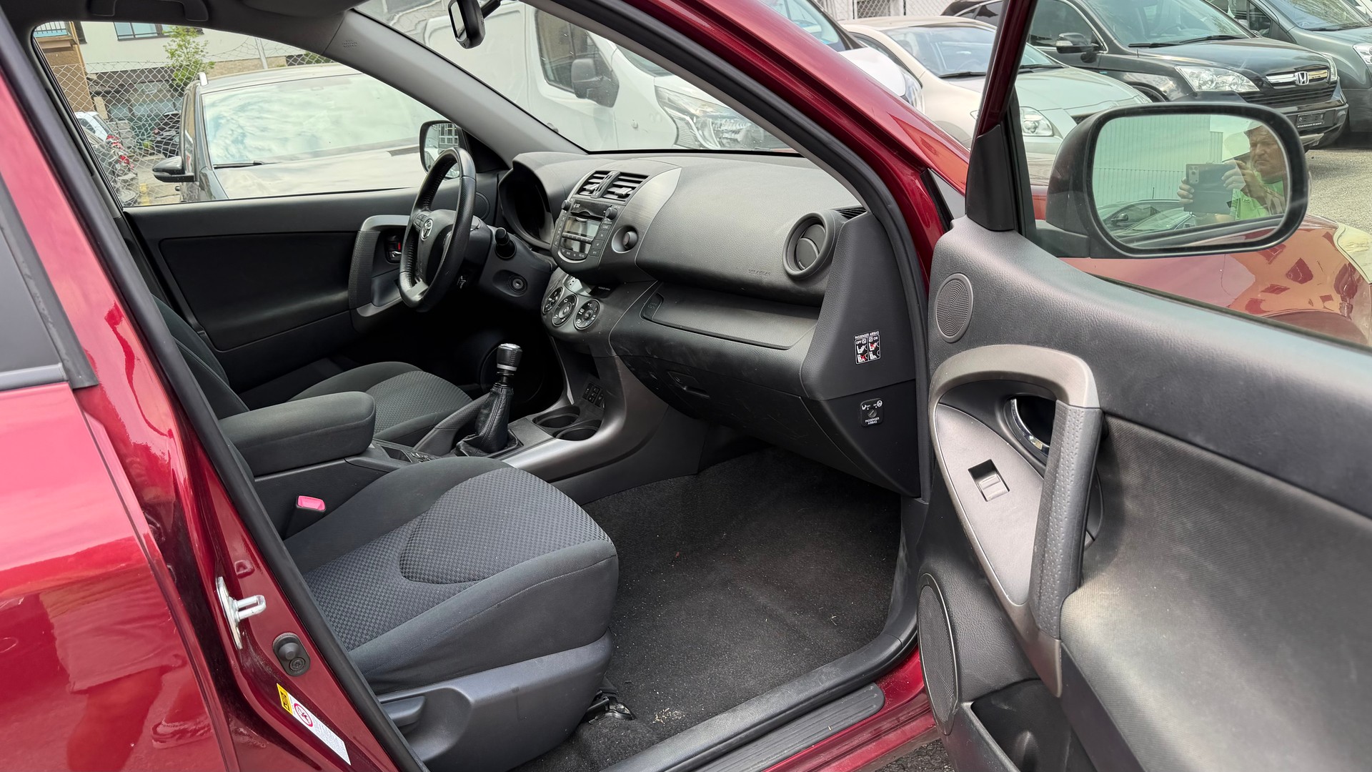 TOYOTA RAV-4 2.0 16V Linea Luna-image-4