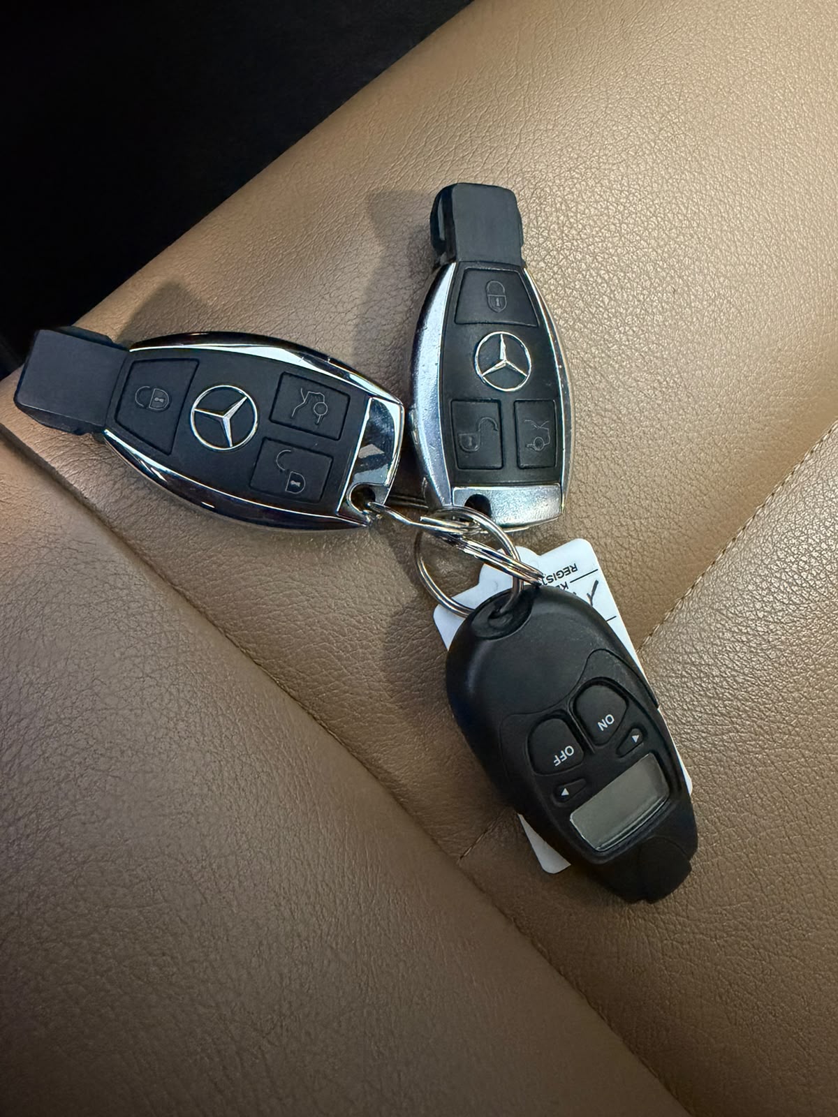 MERCEDES-BENZ C 300 CDI Avantgarde 4Matic 7G-Tronic-image-22