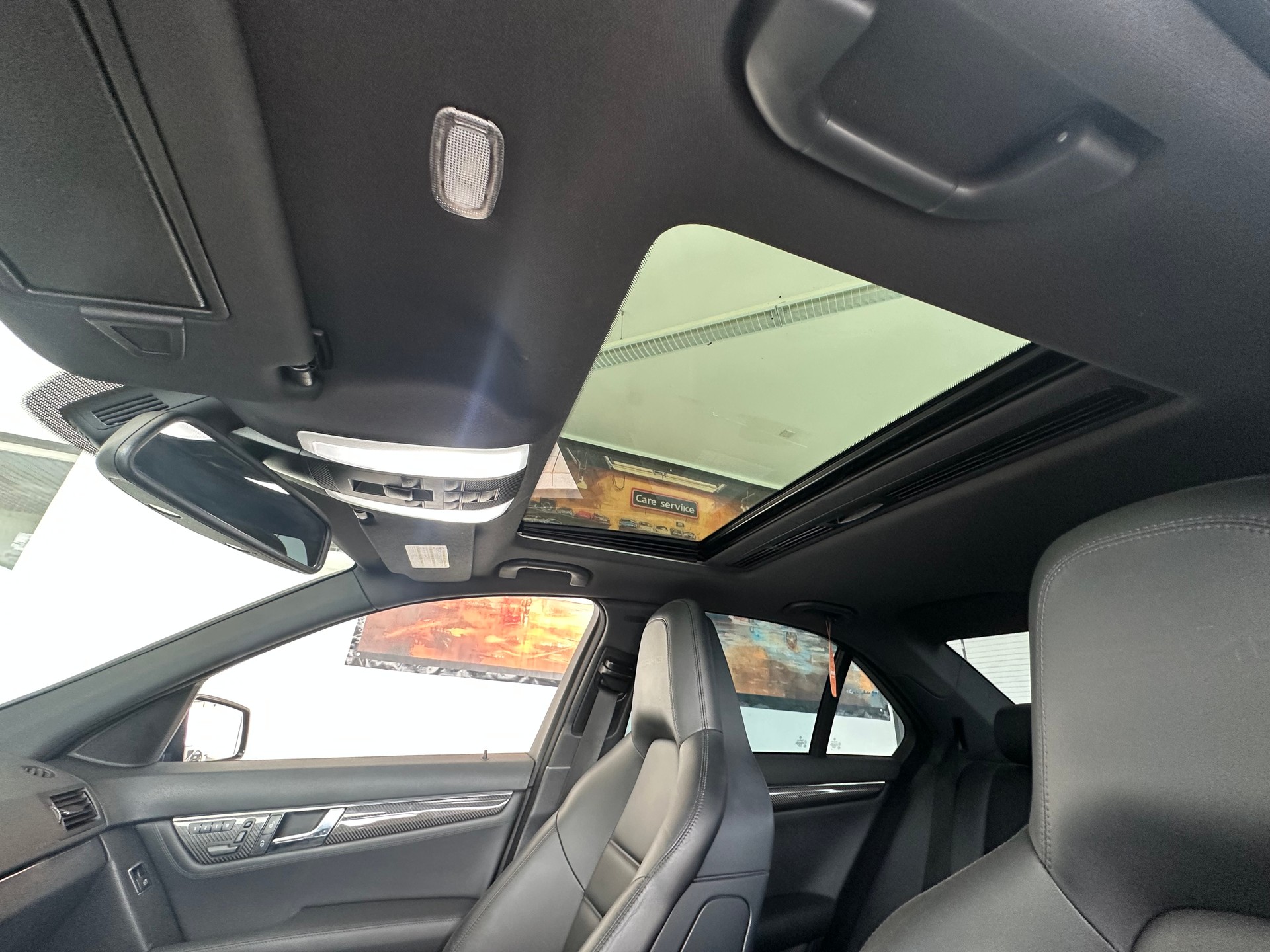 MERCEDES-BENZ C 63 AMG Avantgarde 7G-Tronic-image-12